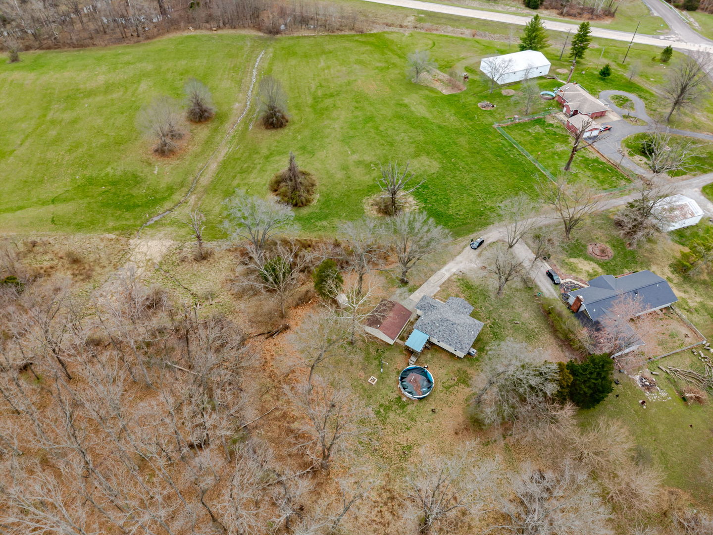 main property photo 36