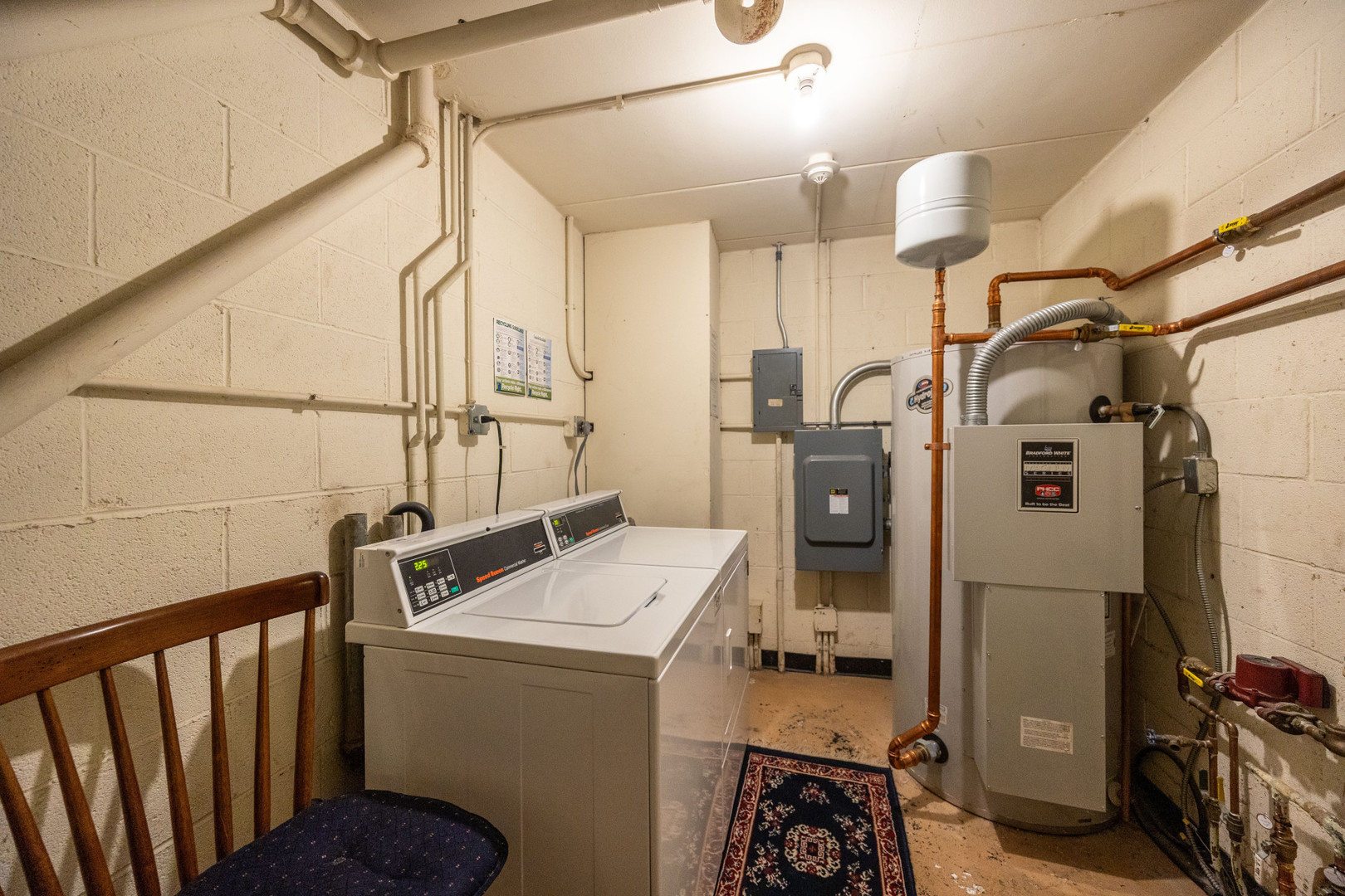 main property photo 33