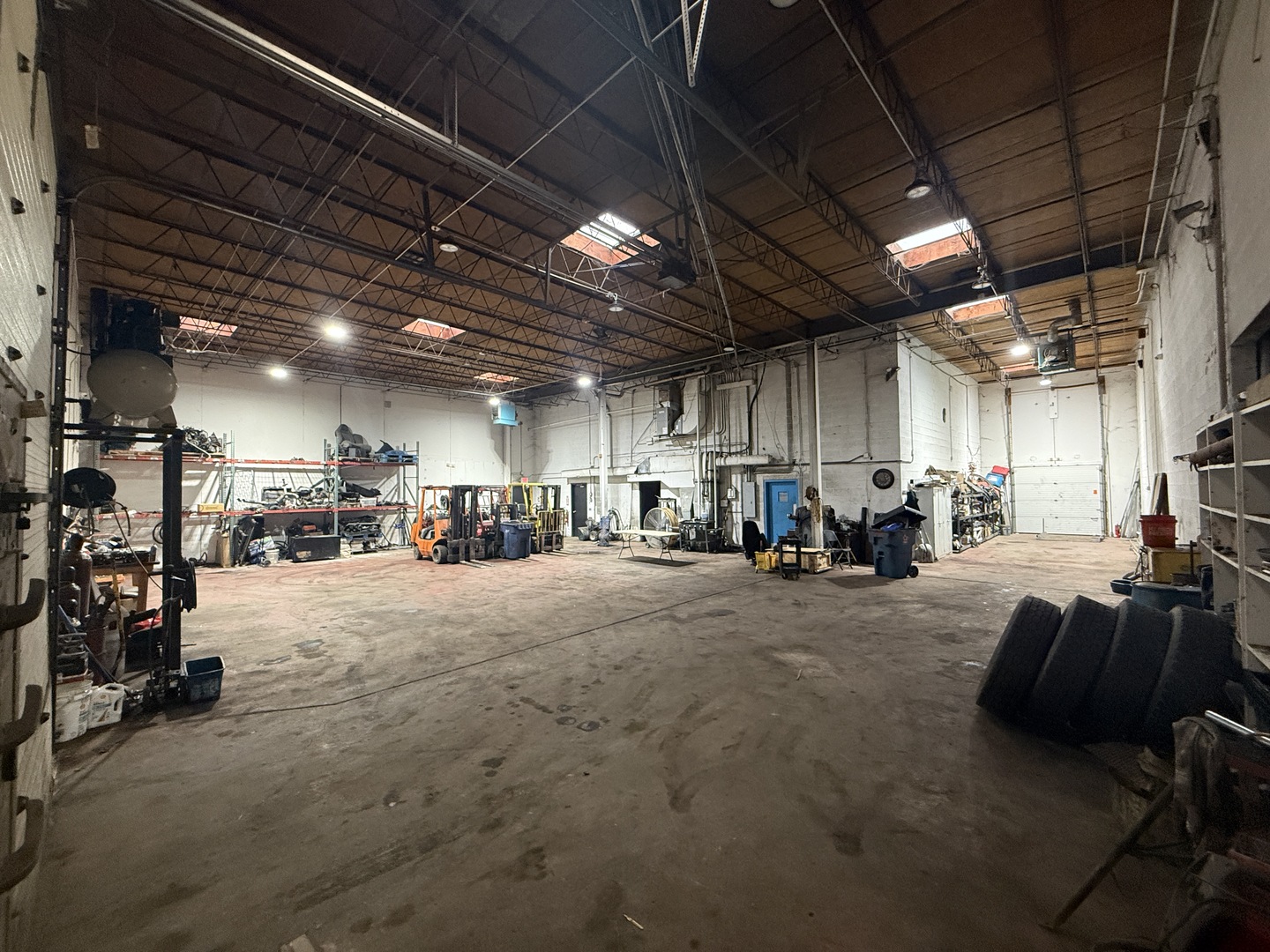 main property photo 17