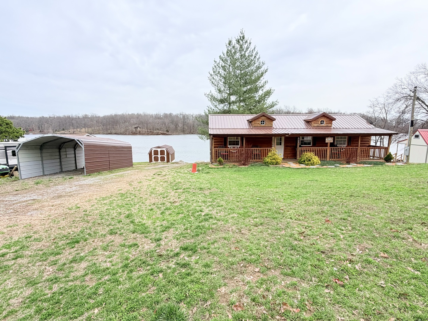 main property photo 6