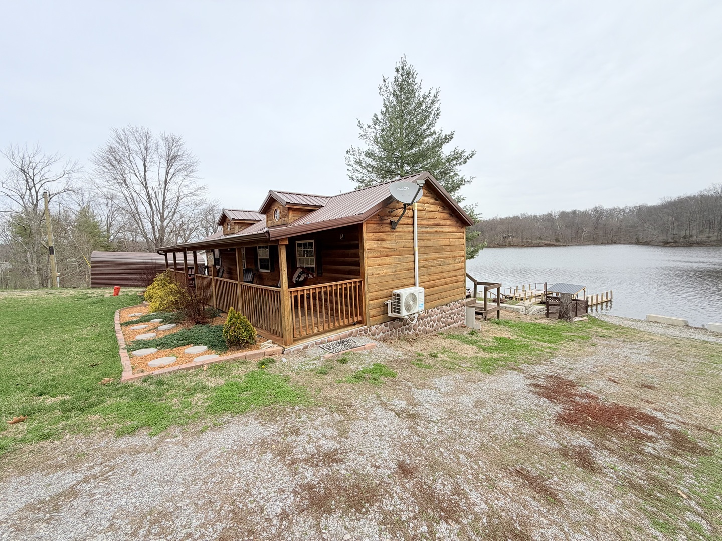 main property photo 9