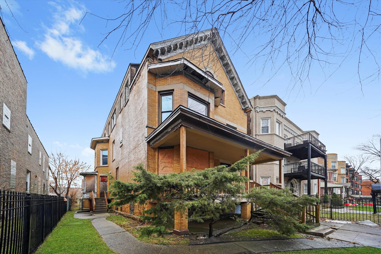 main property photo 1