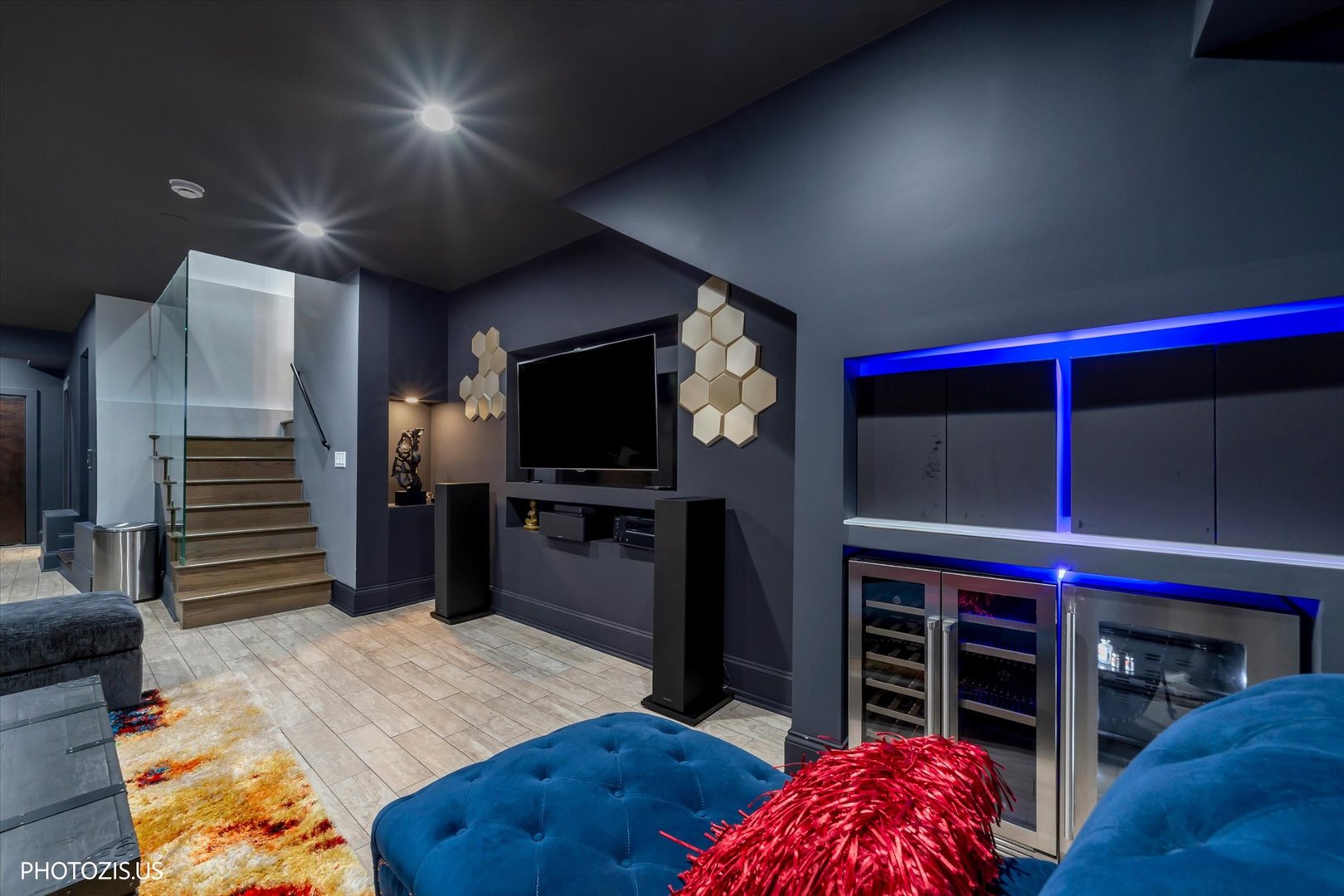 main property photo 61