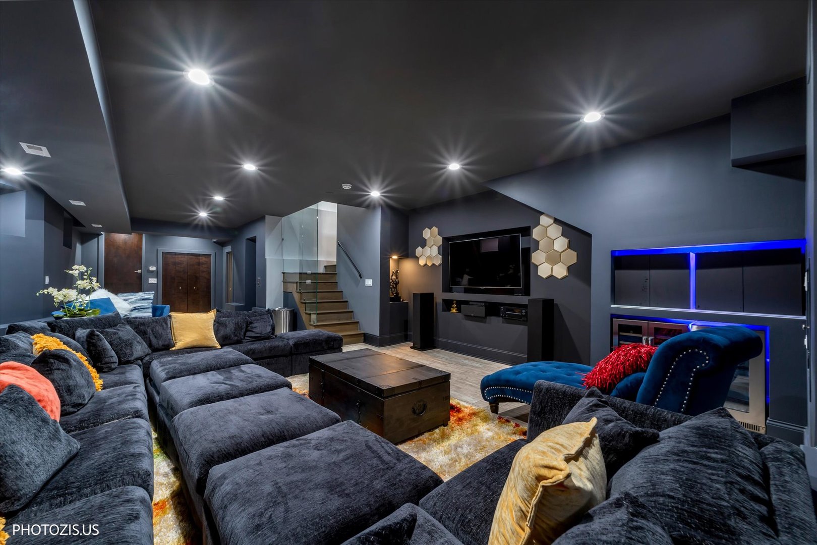 main property photo 63