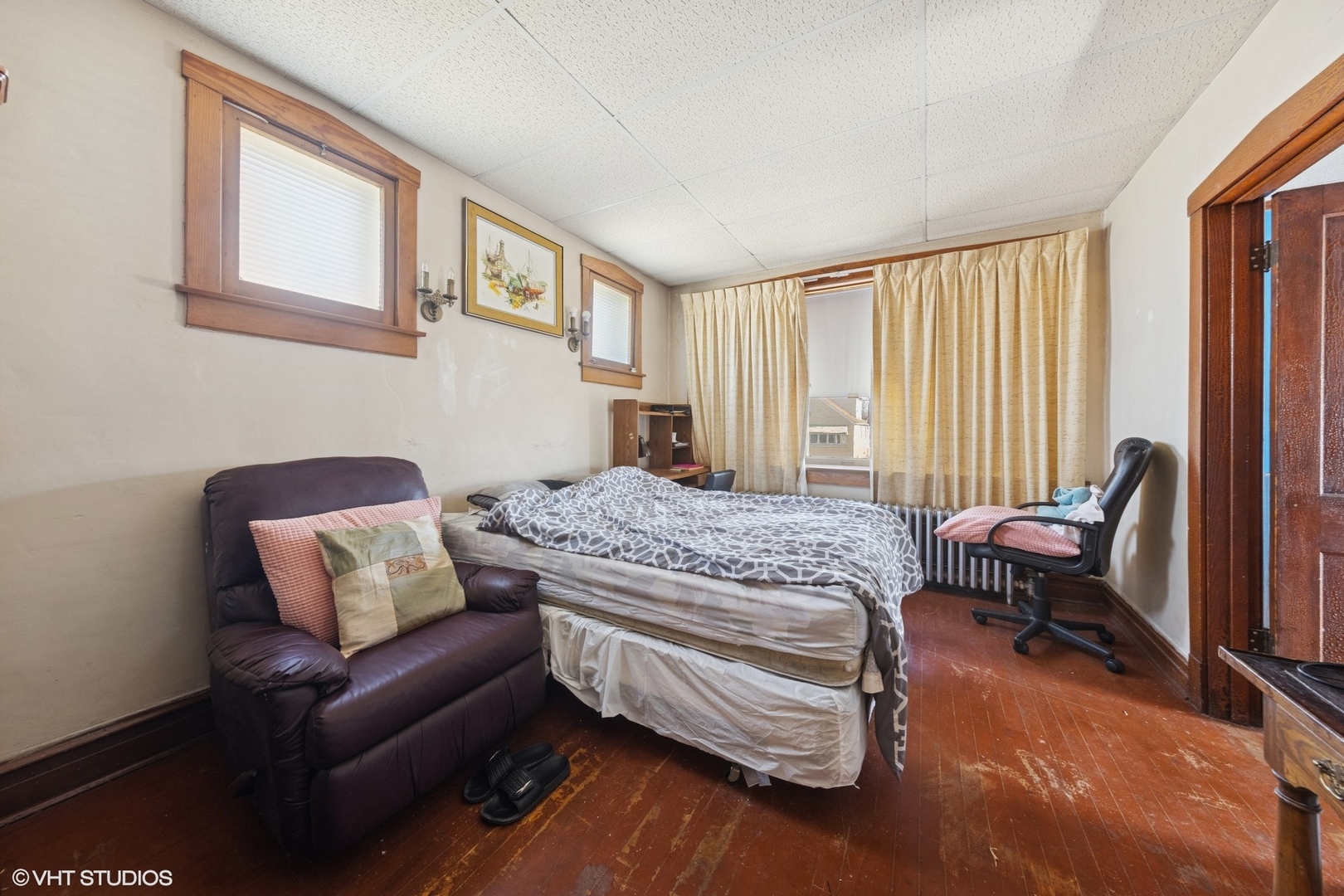 main property photo 10
