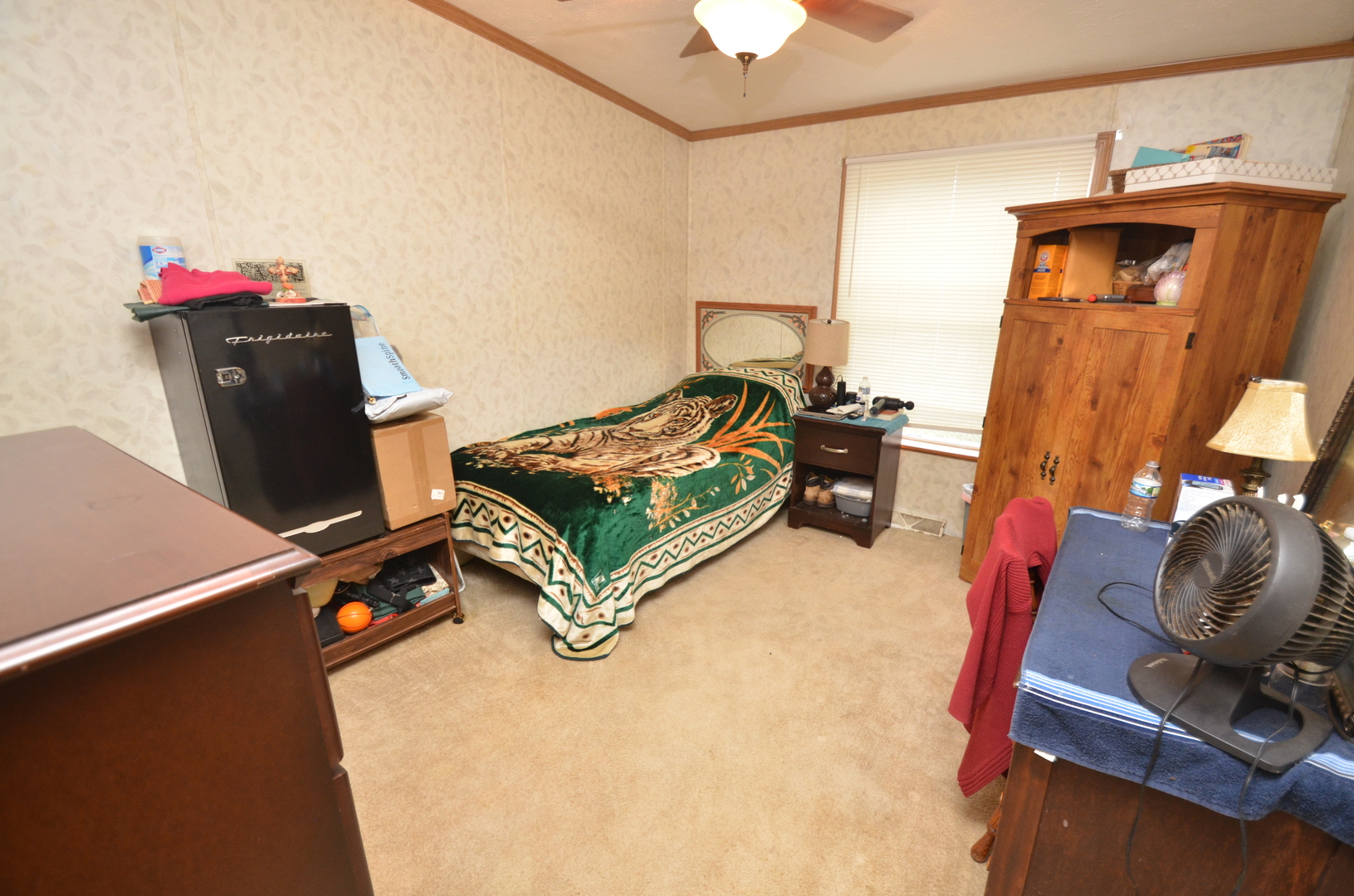 main property photo 22