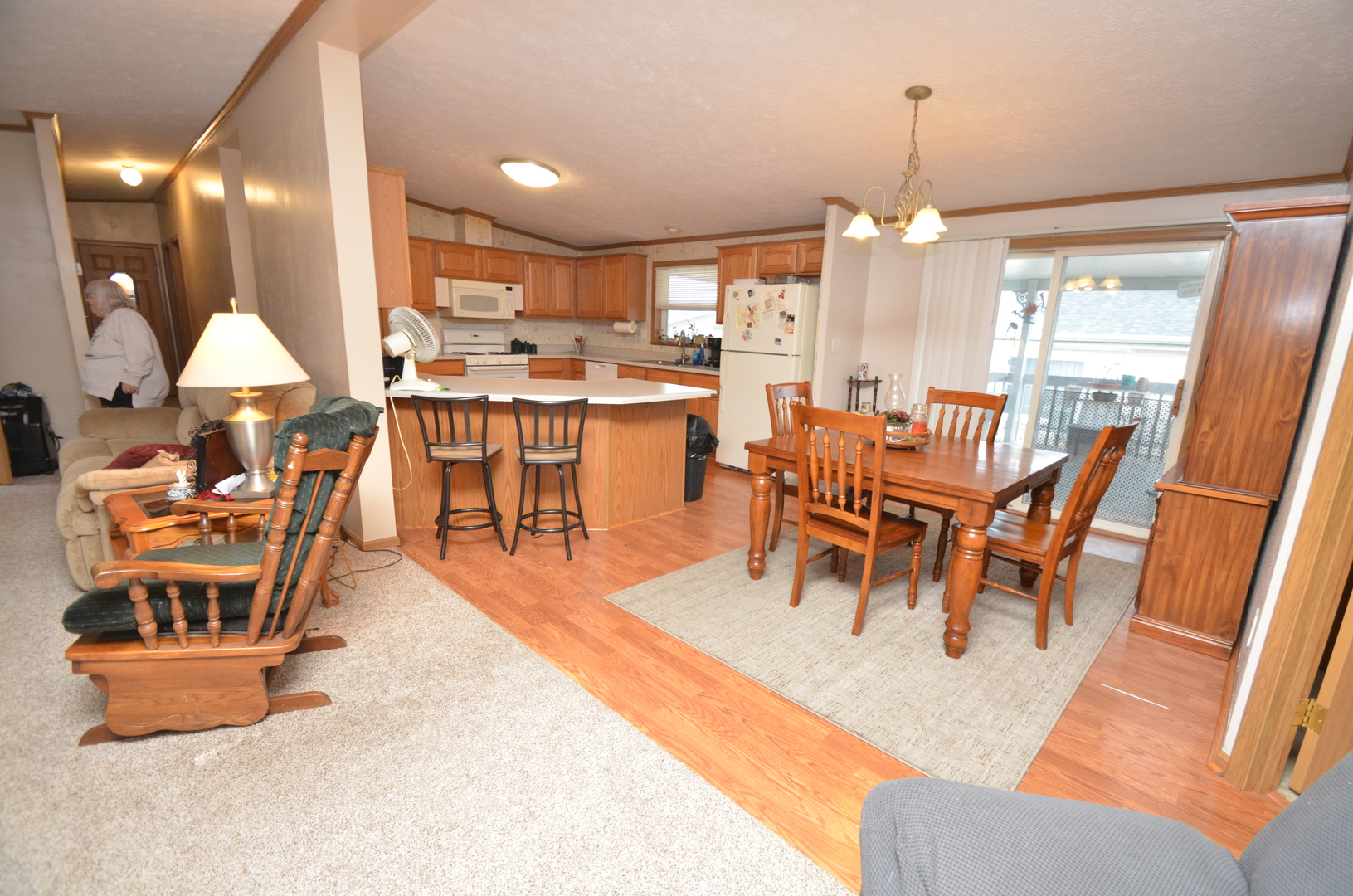 main property photo 9