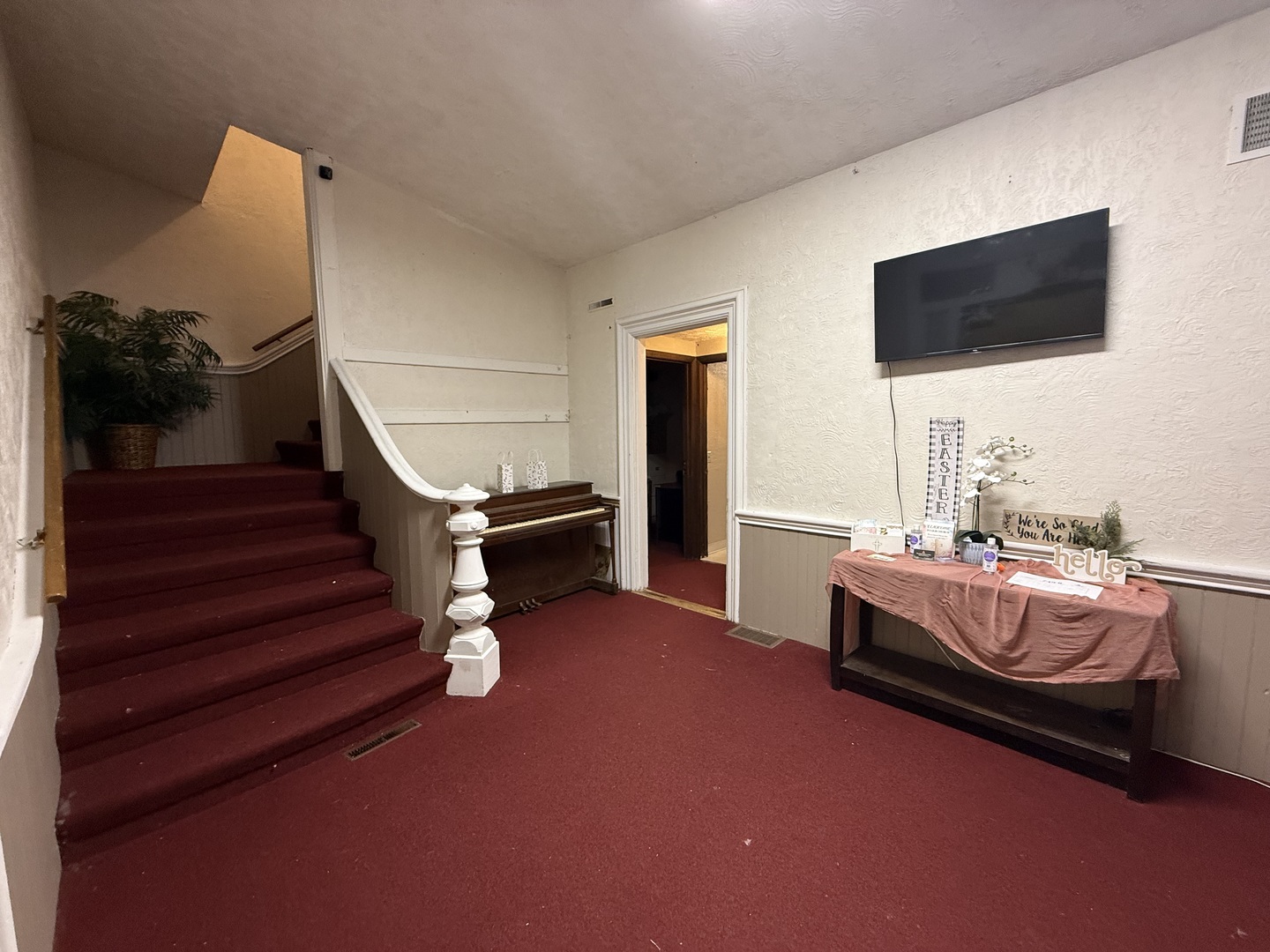 main property photo 10