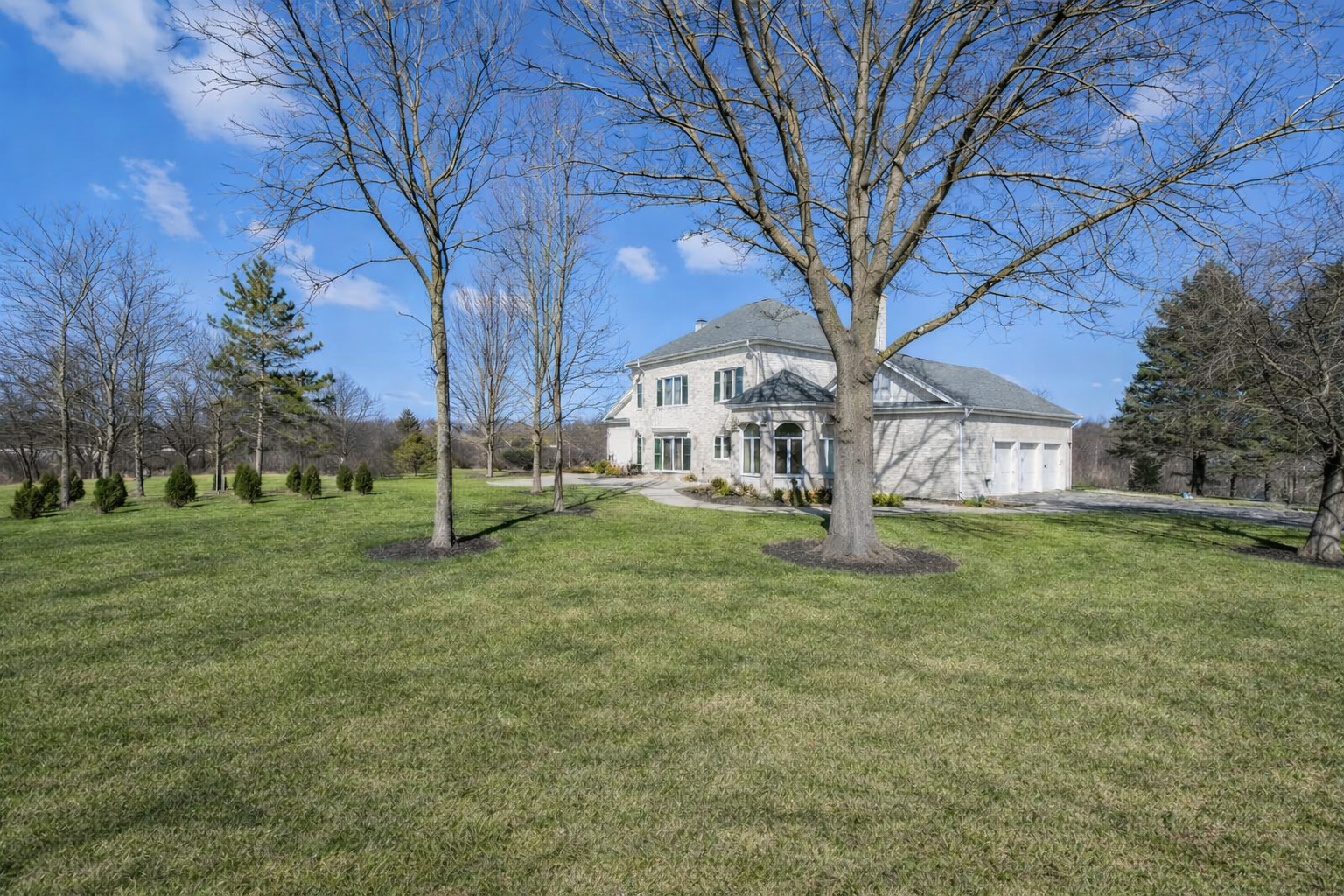 main property photo 41