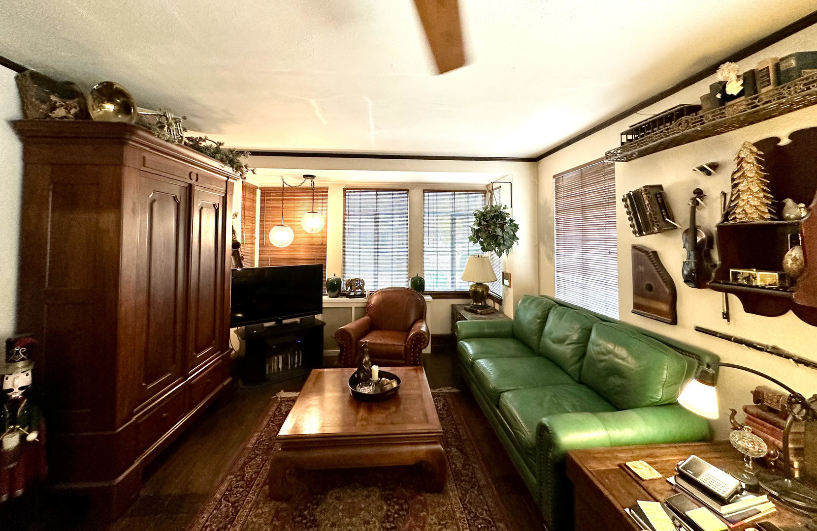 main property photo 18