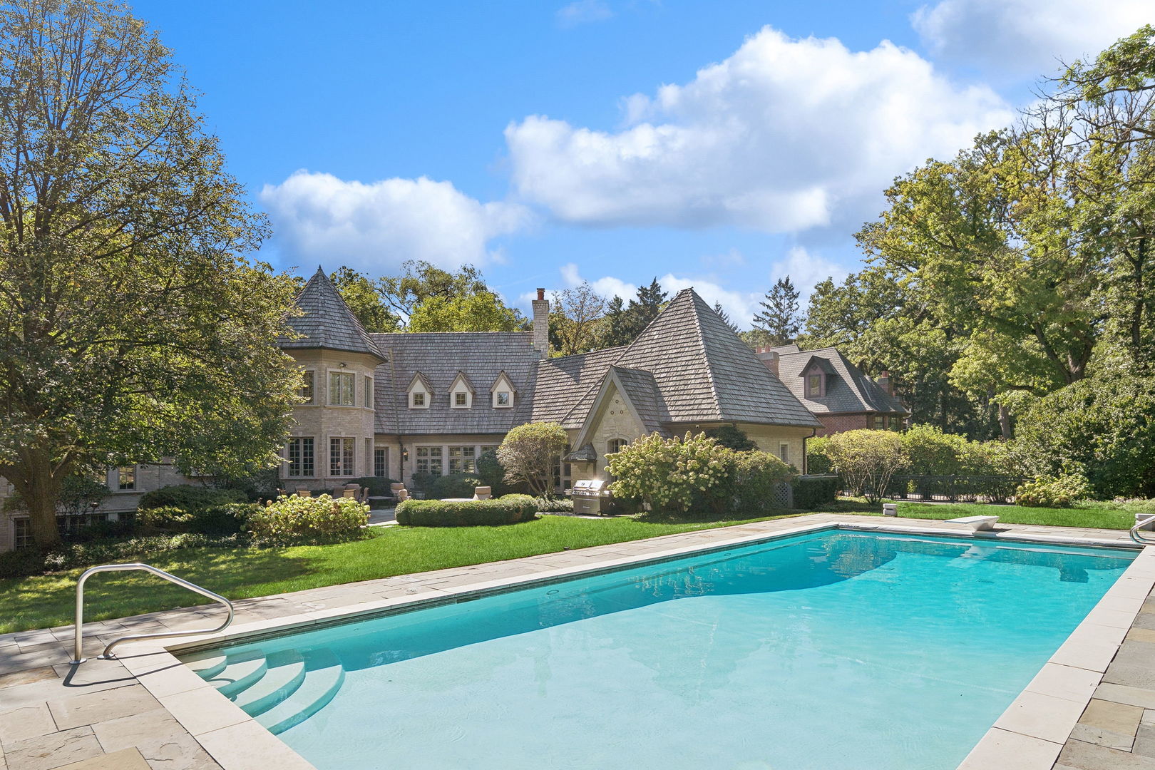 main property photo 88