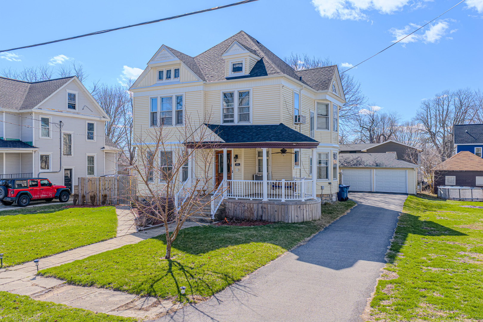 main property photo 29