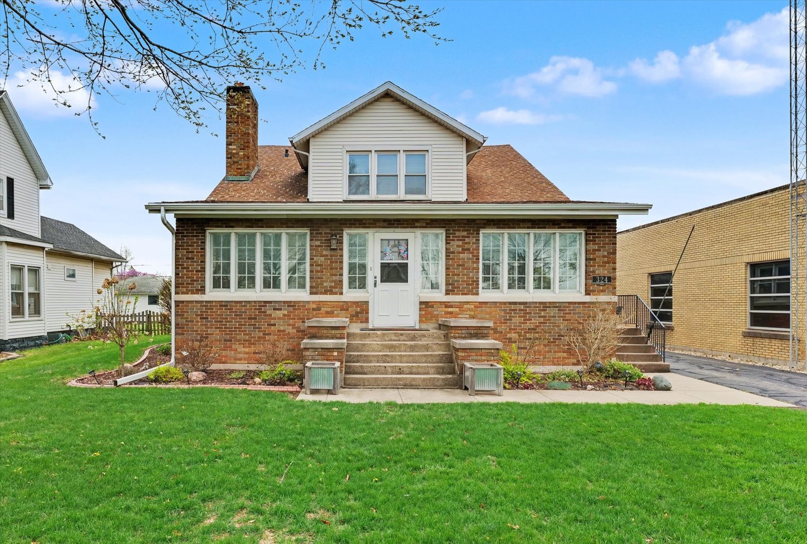 main property photo 42