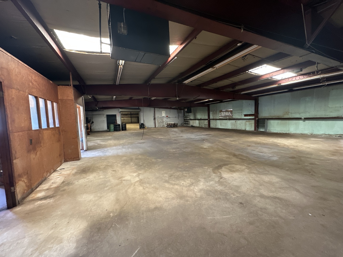 main property photo 23