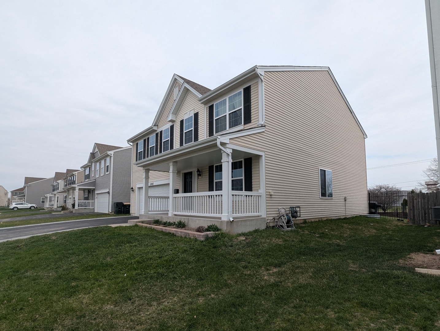 main property photo 2