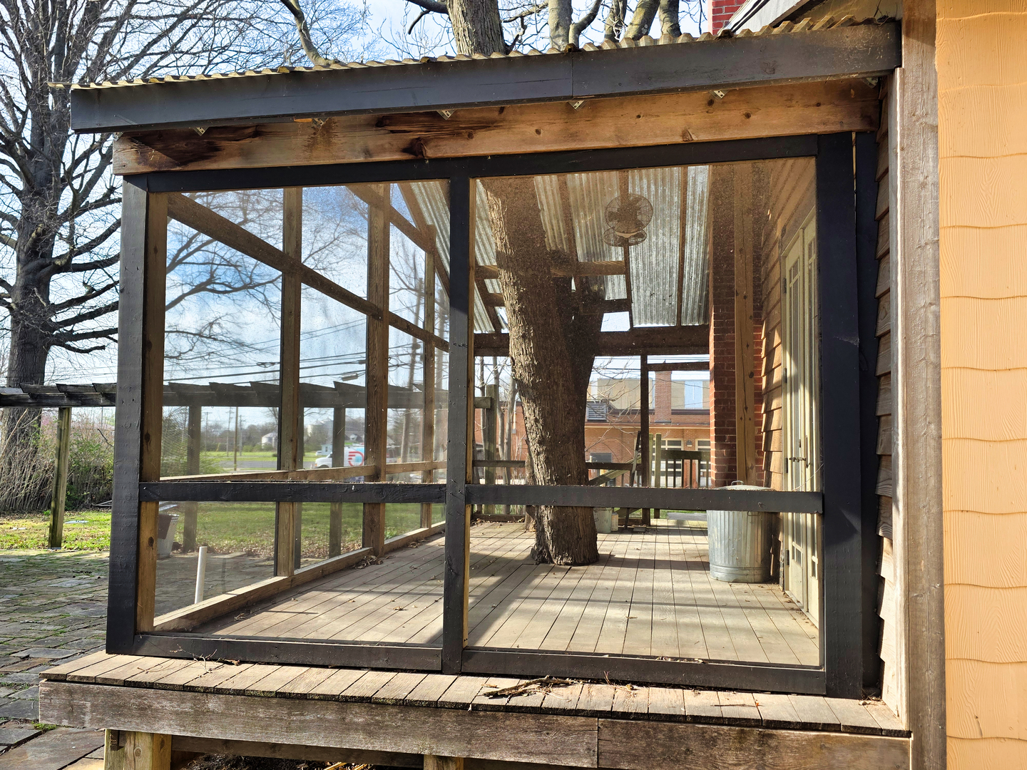 main property photo 74