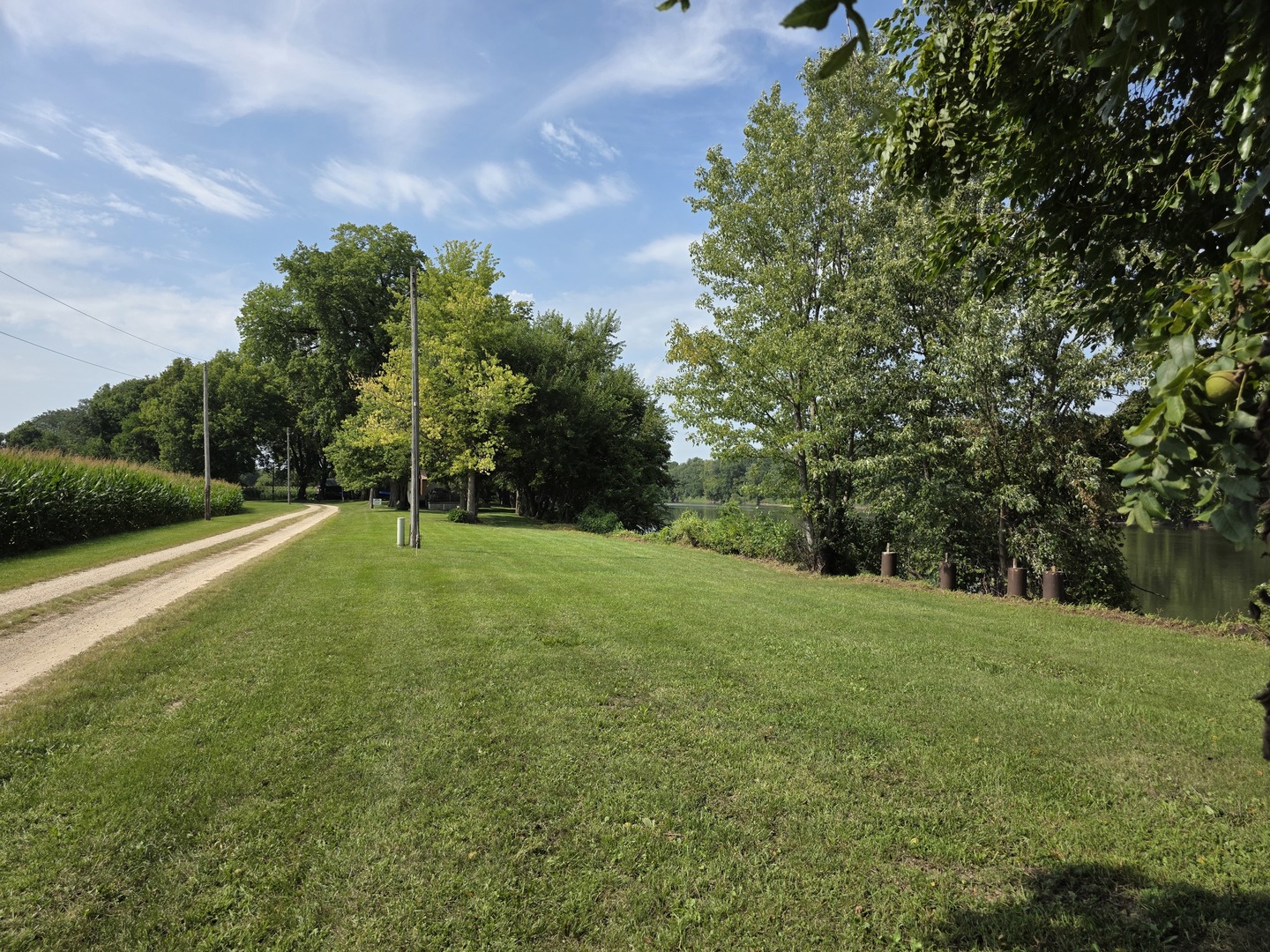 main property photo 12