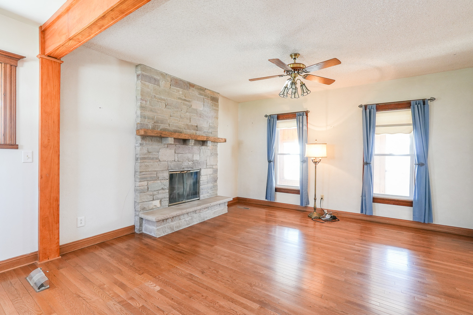main property photo 51