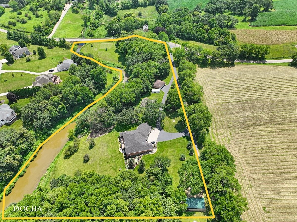 main property photo 43