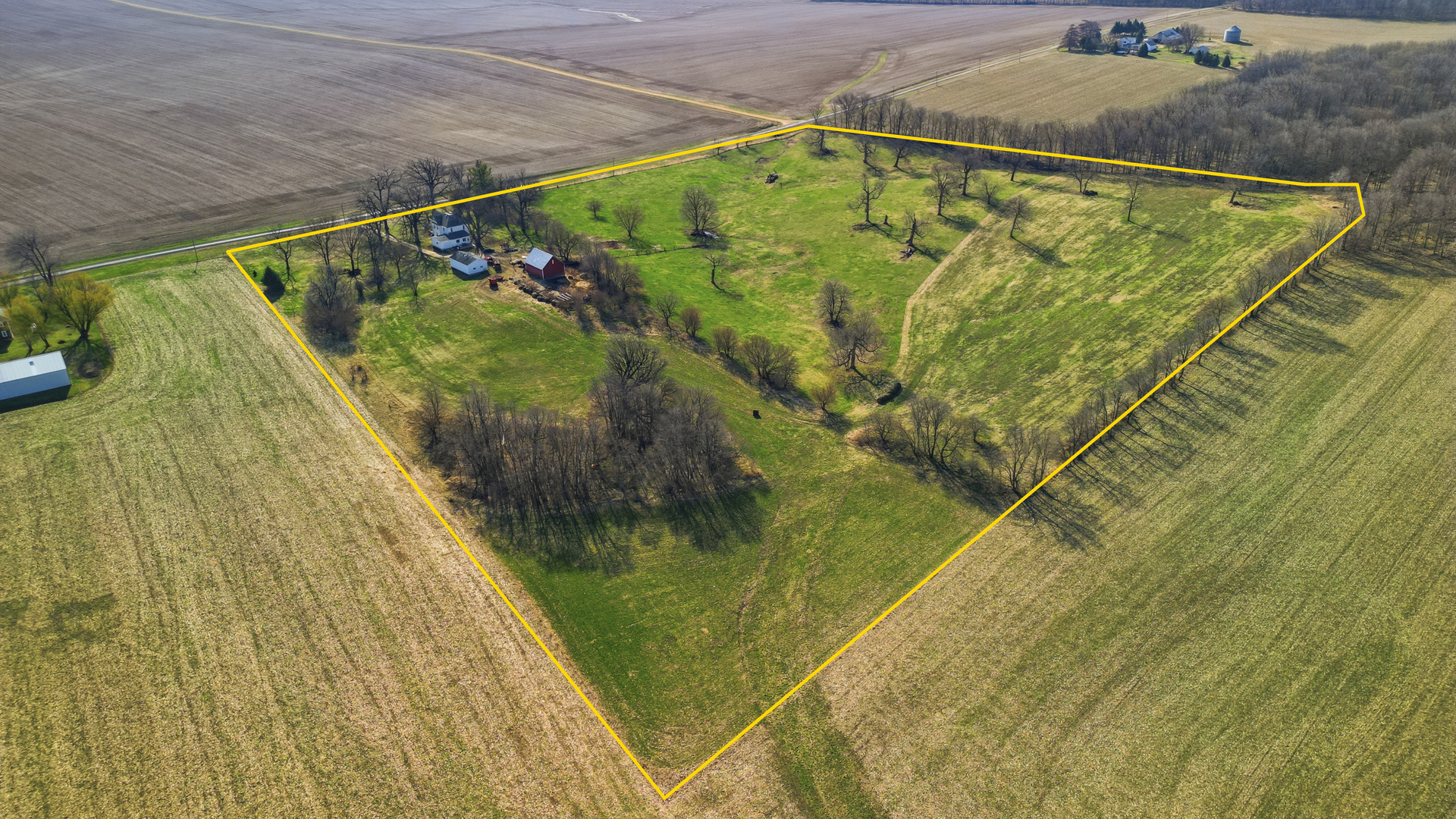 main property photo 35