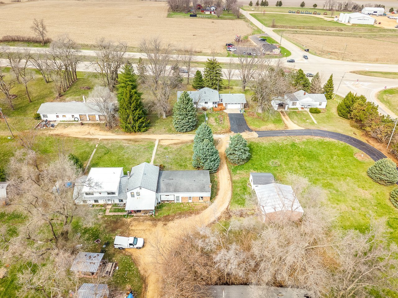 main property photo 51