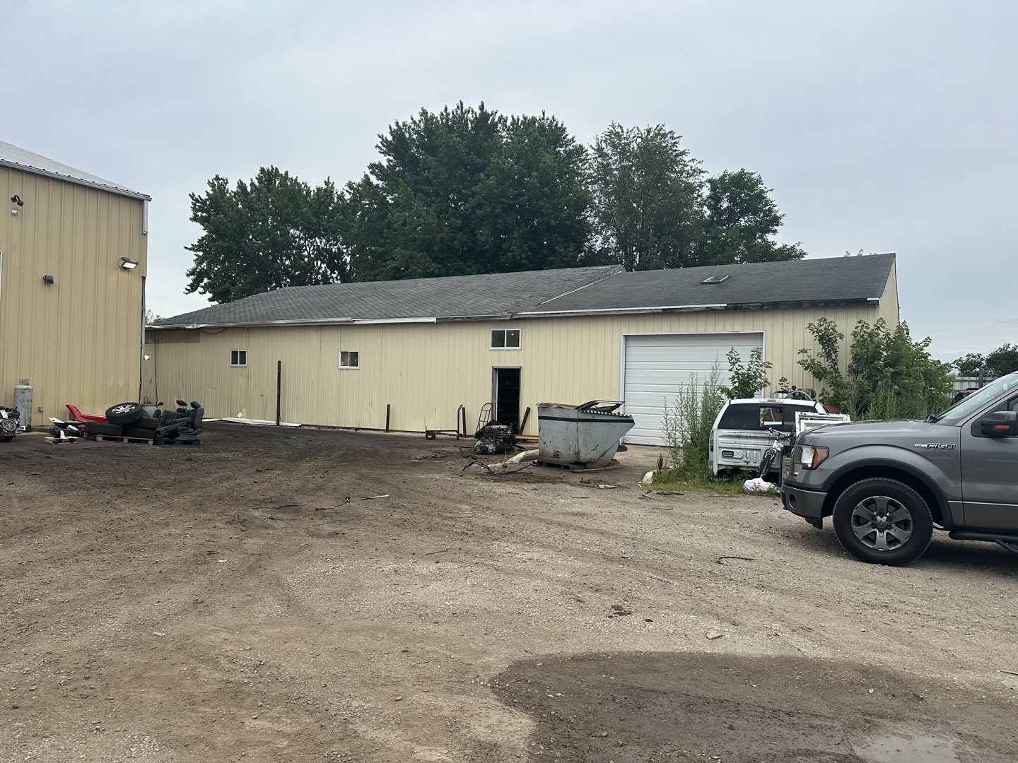 main property photo 1