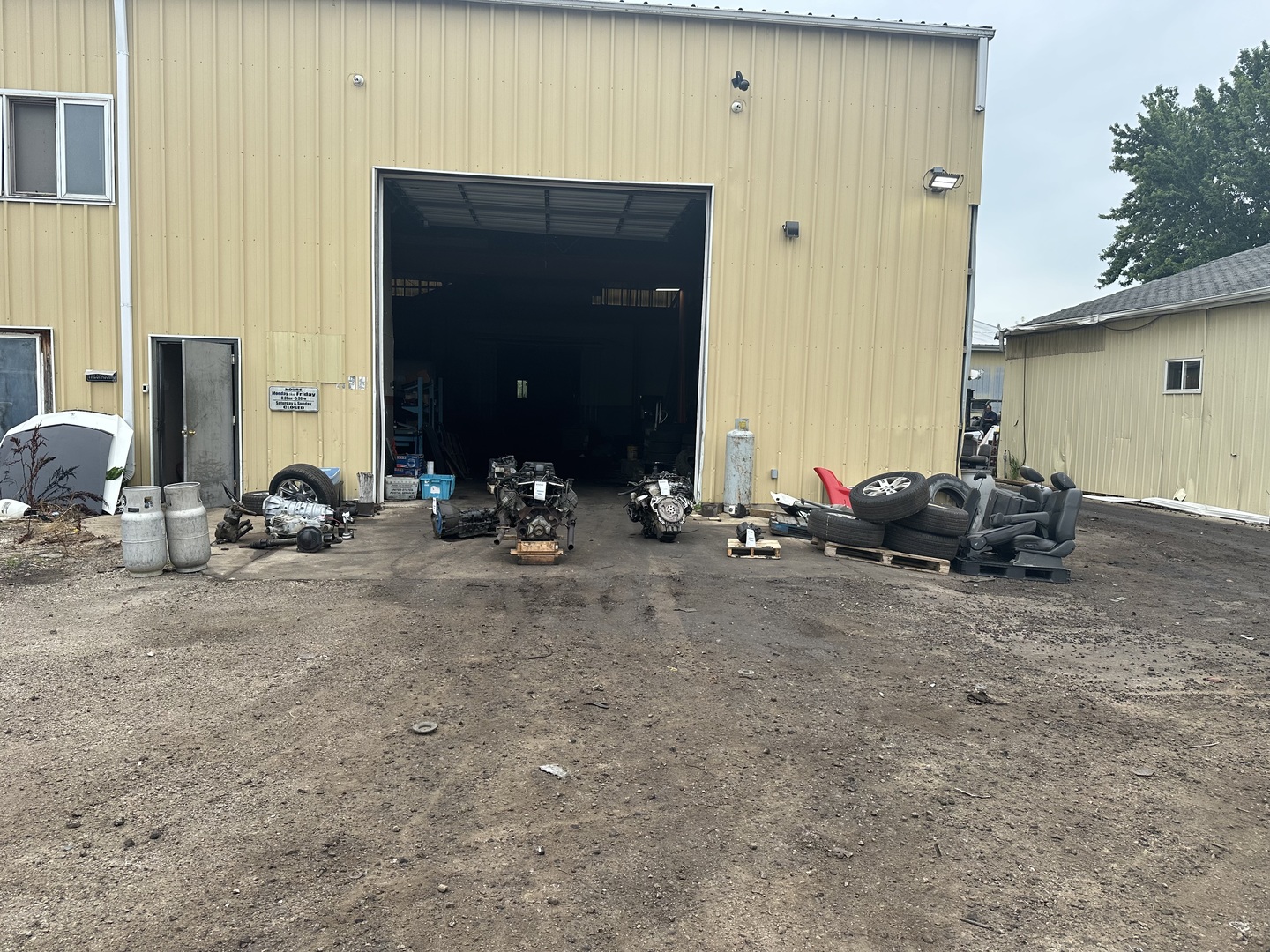 main property photo 9