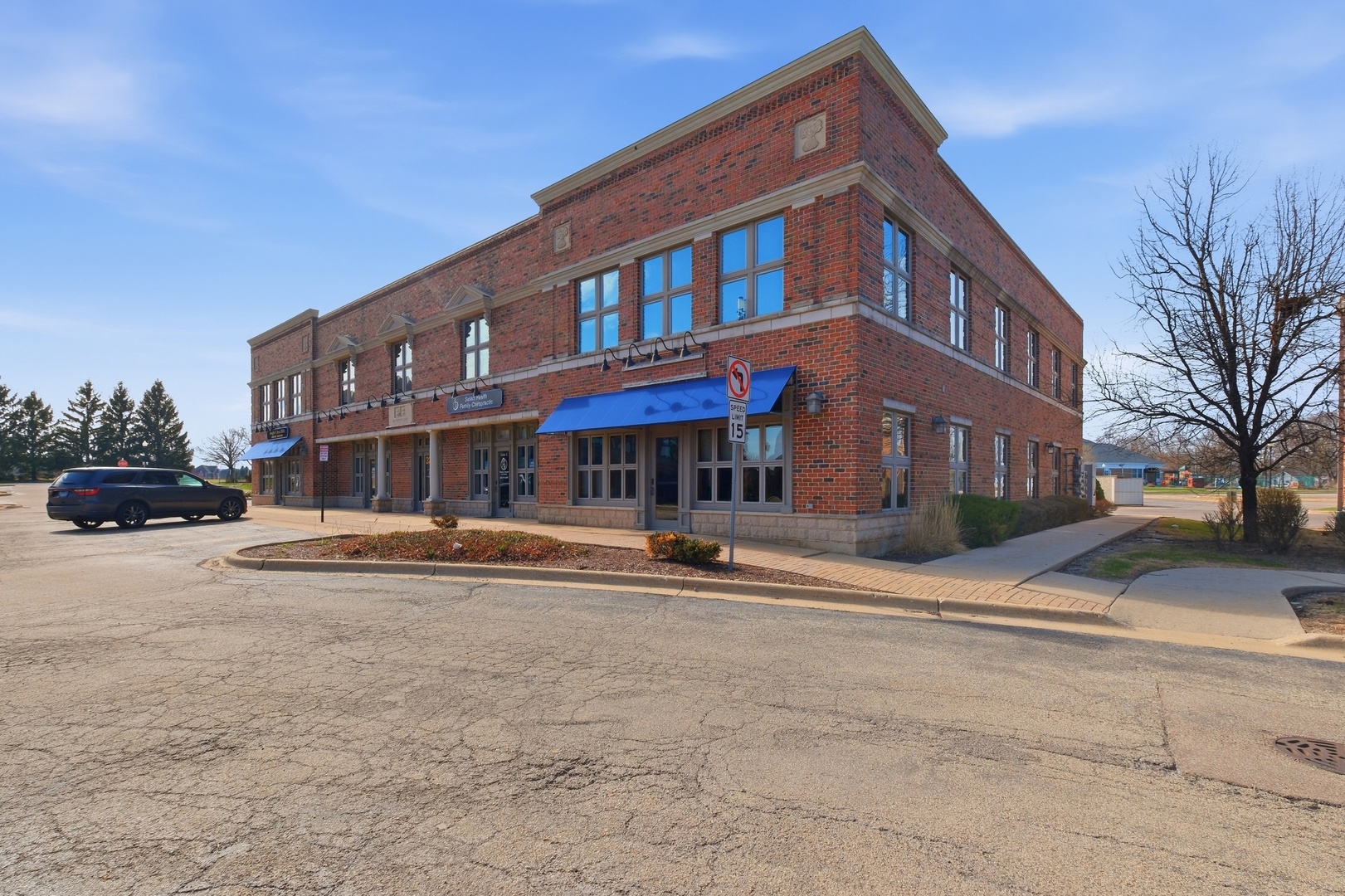 main property photo 39