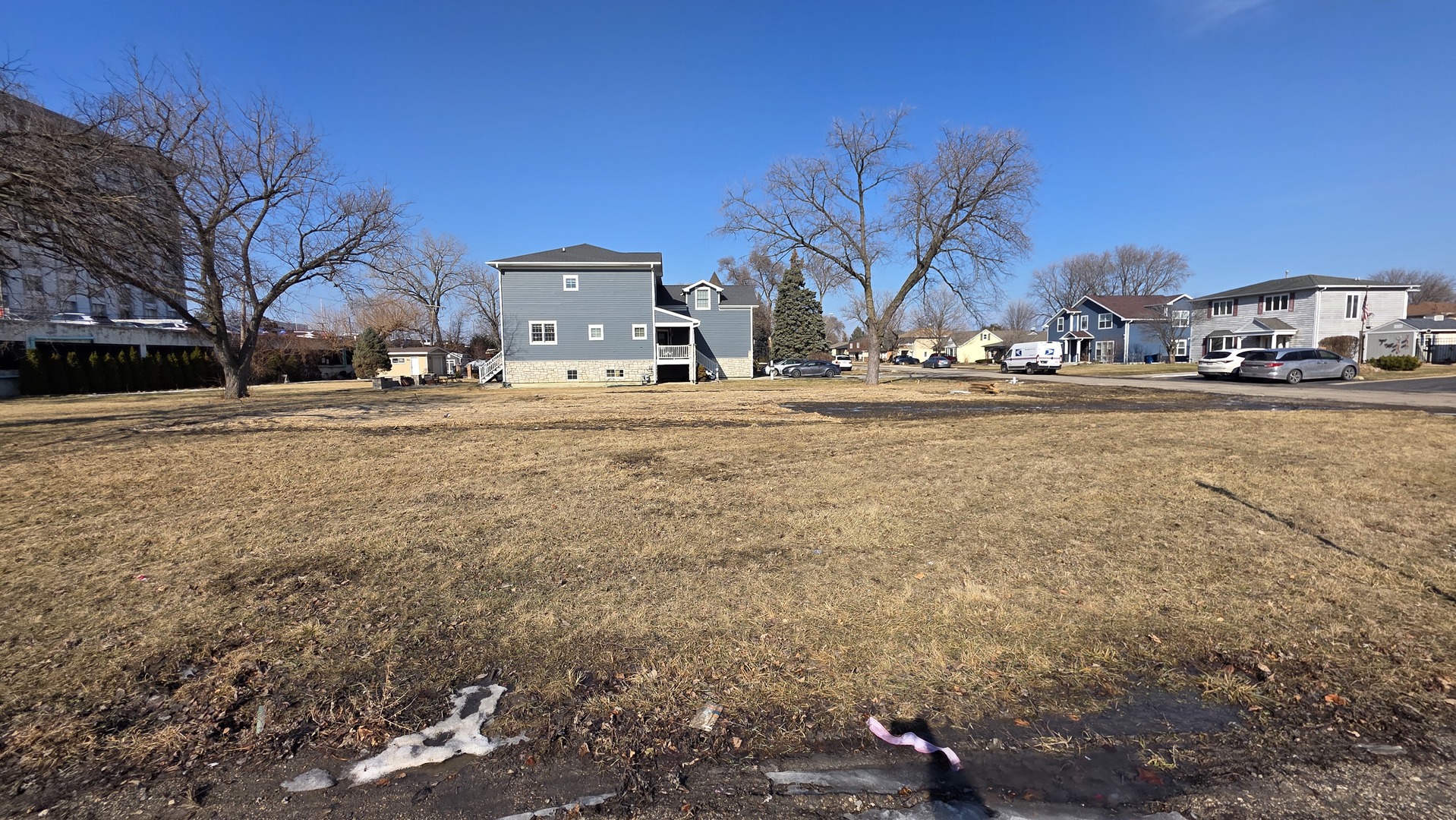main property photo 4