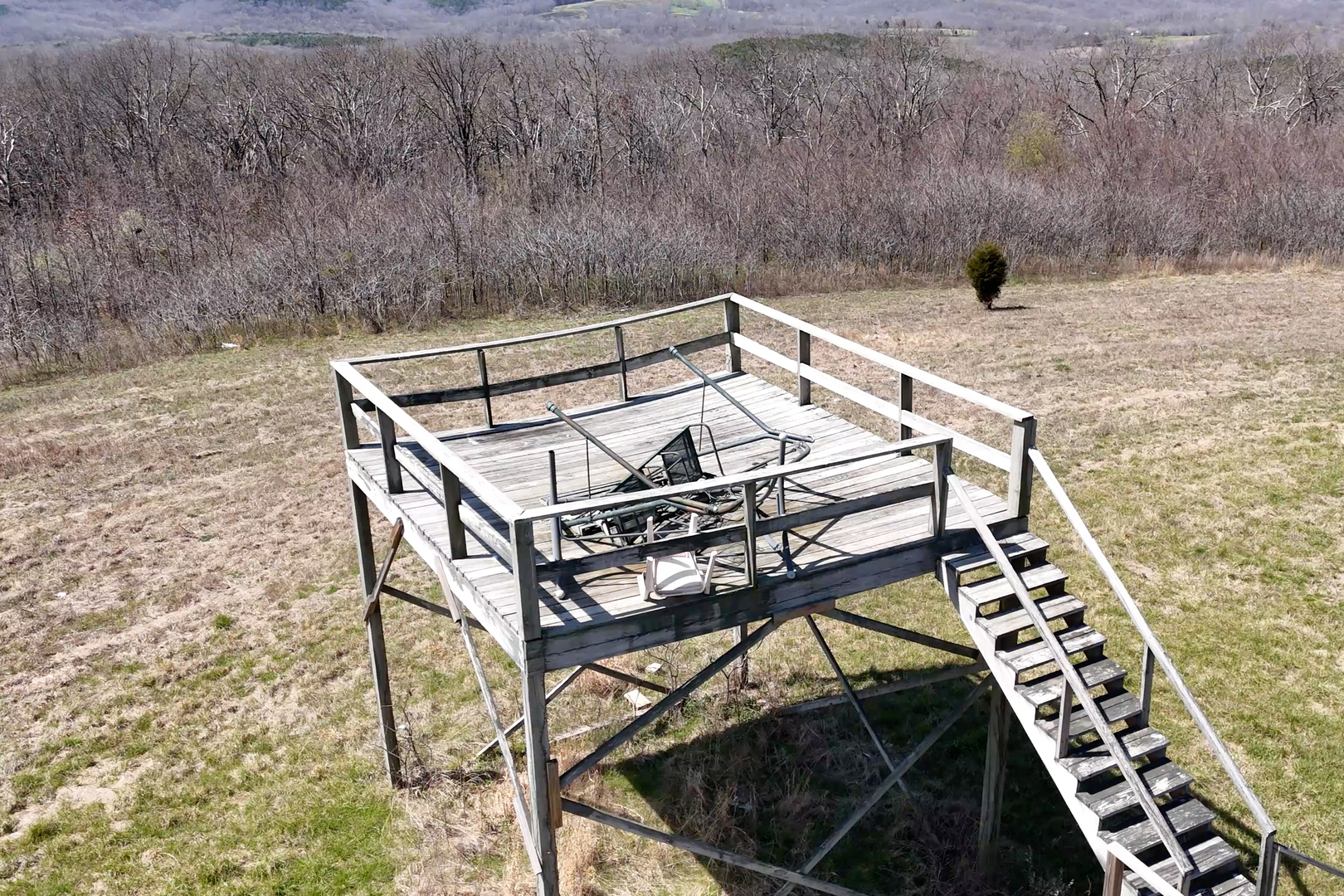main property photo 20