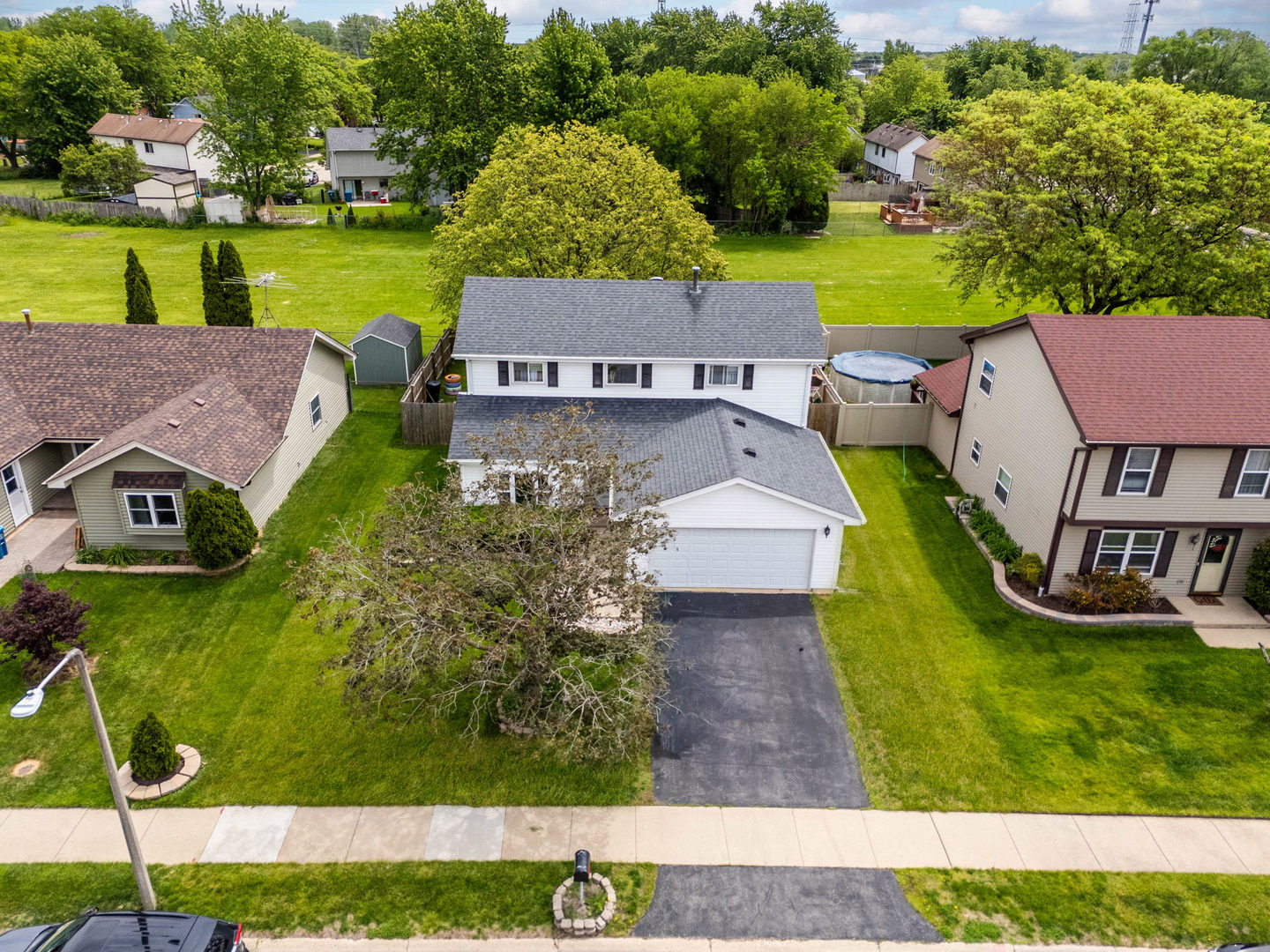 main property photo 32