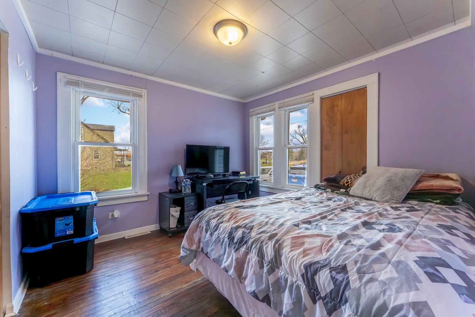 main property photo 10