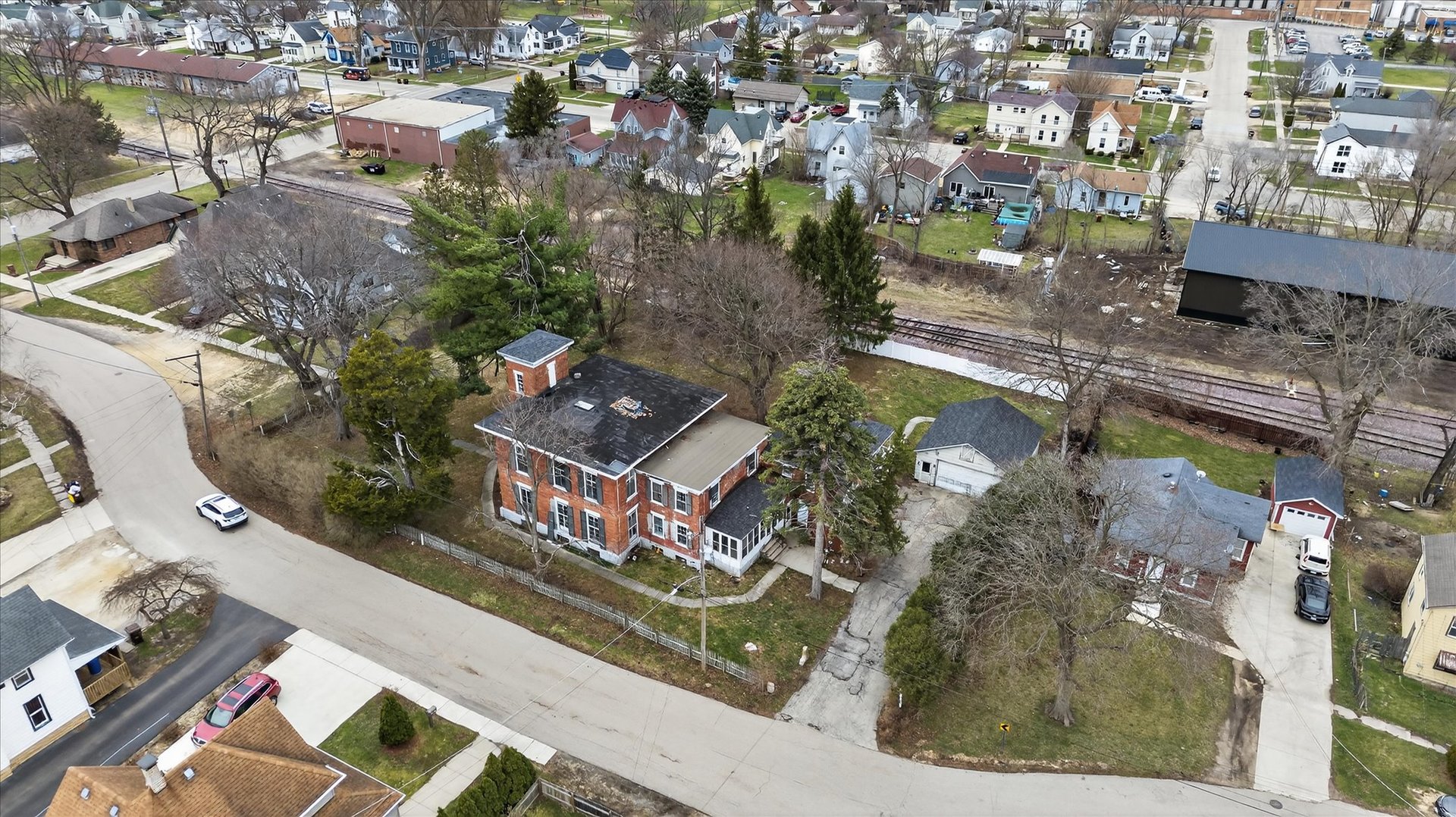 main property photo 52
