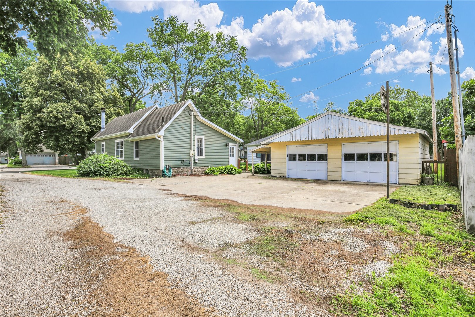 main property photo 27