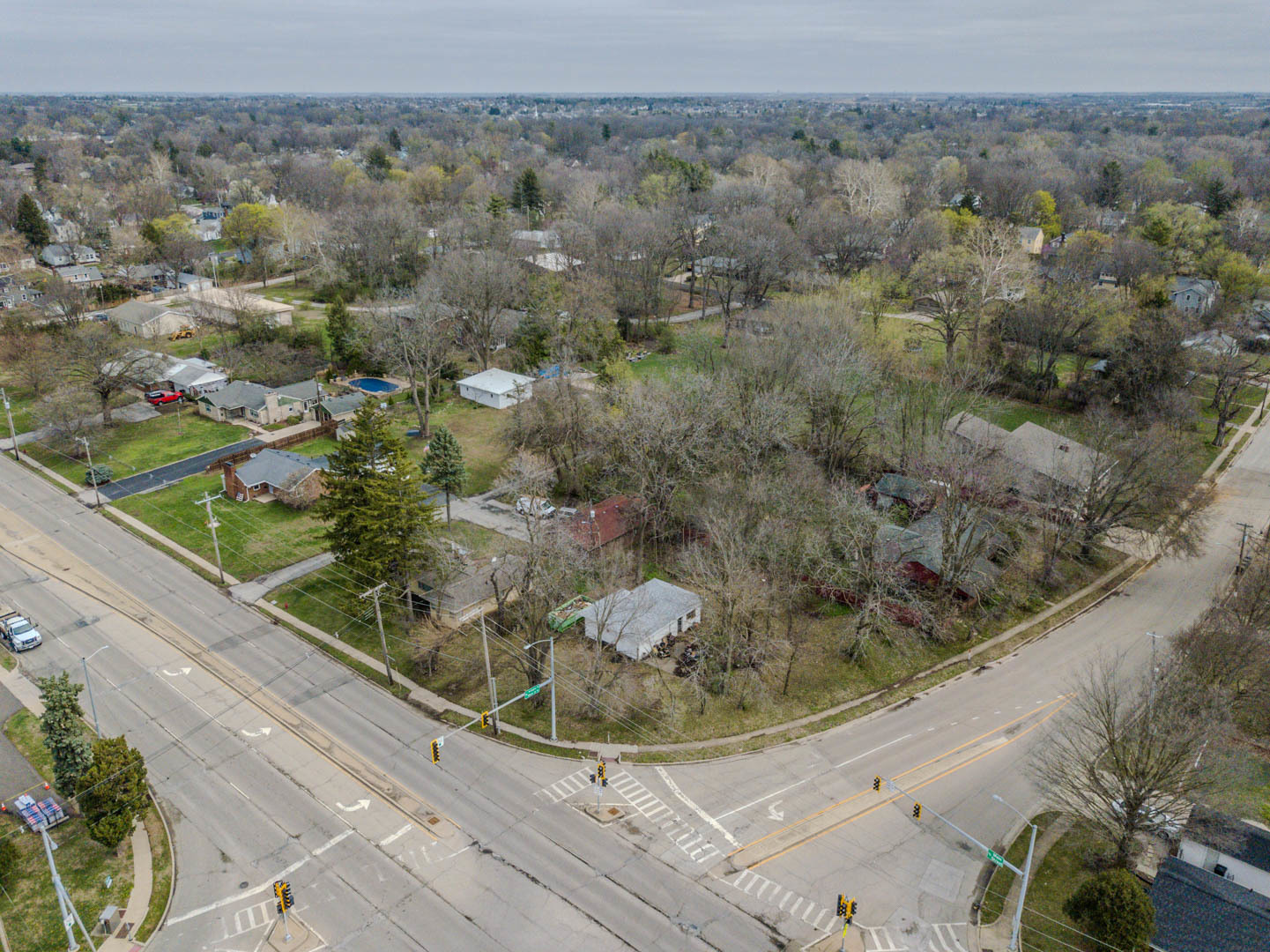 main property photo 11