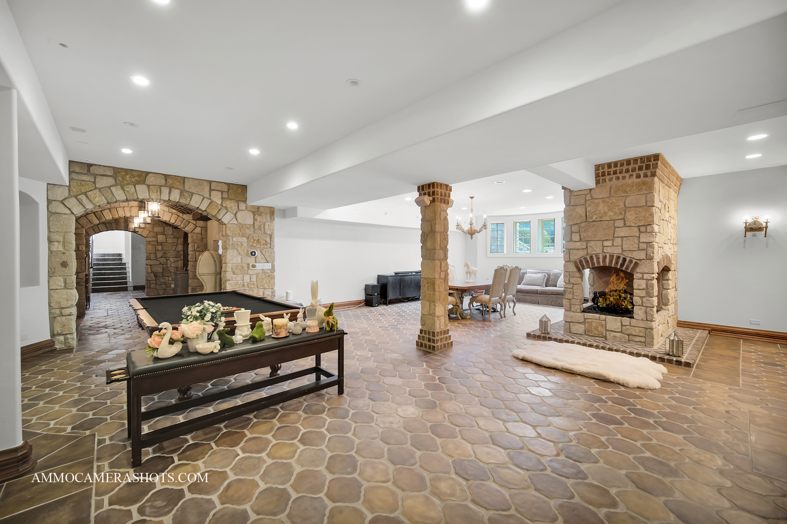 main property photo 50