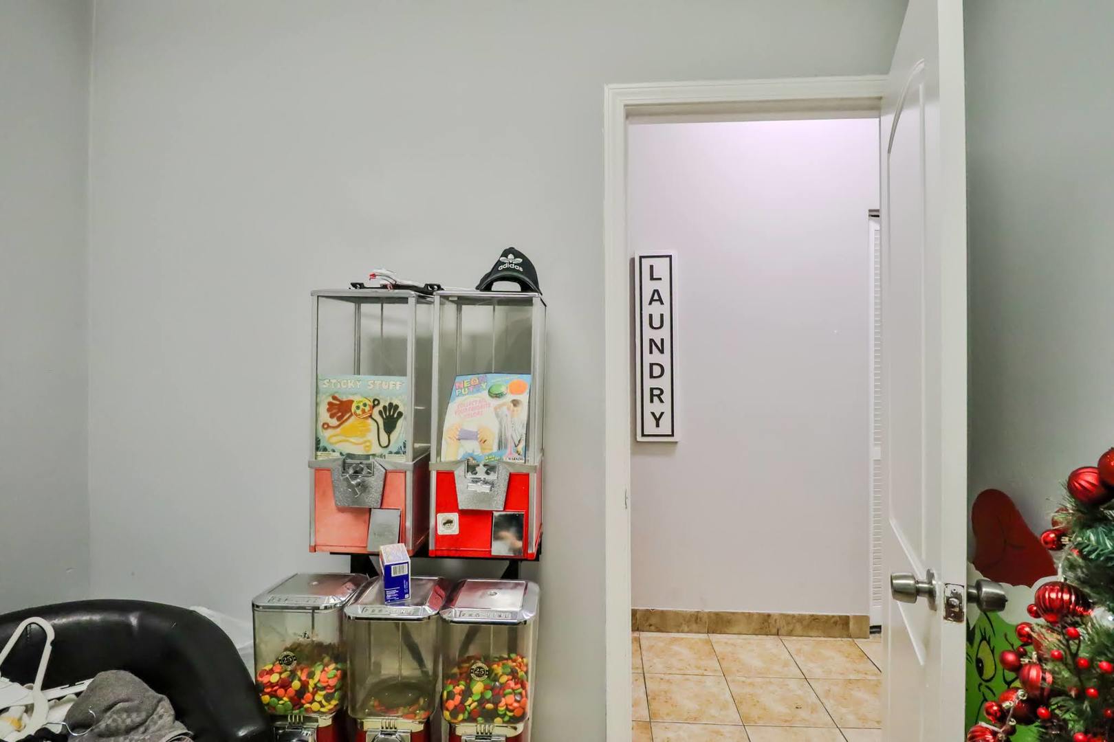 main property photo 18