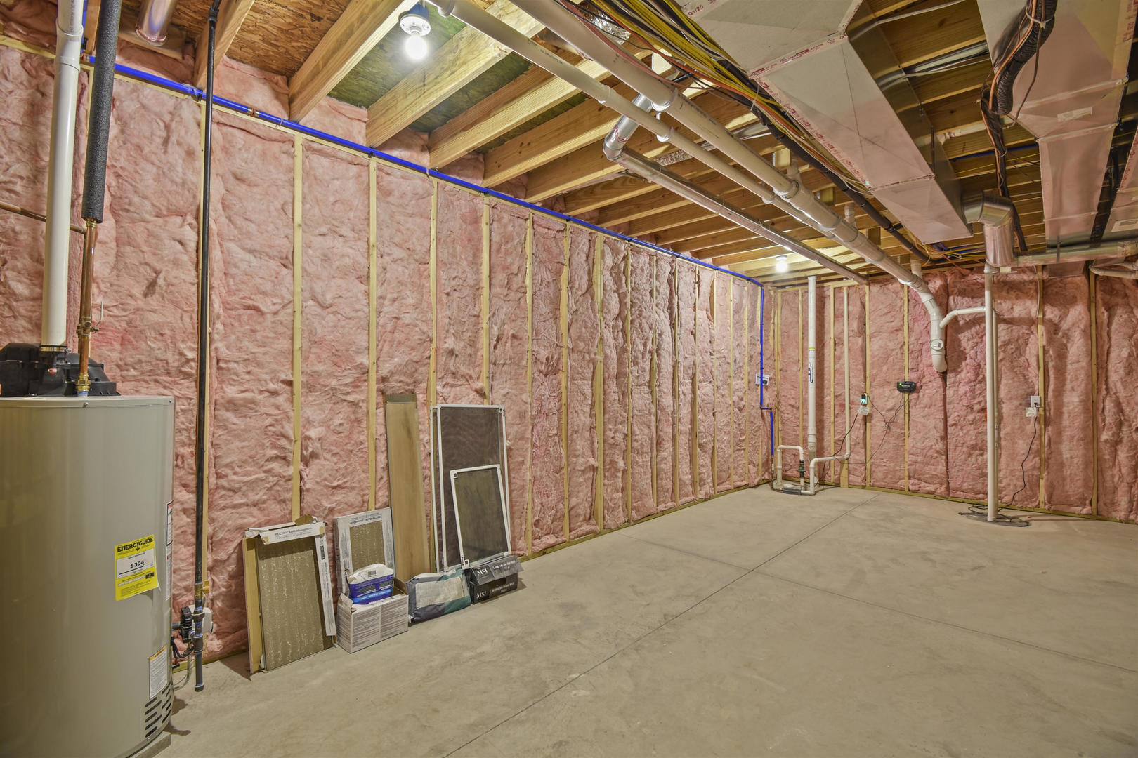 main property photo 35