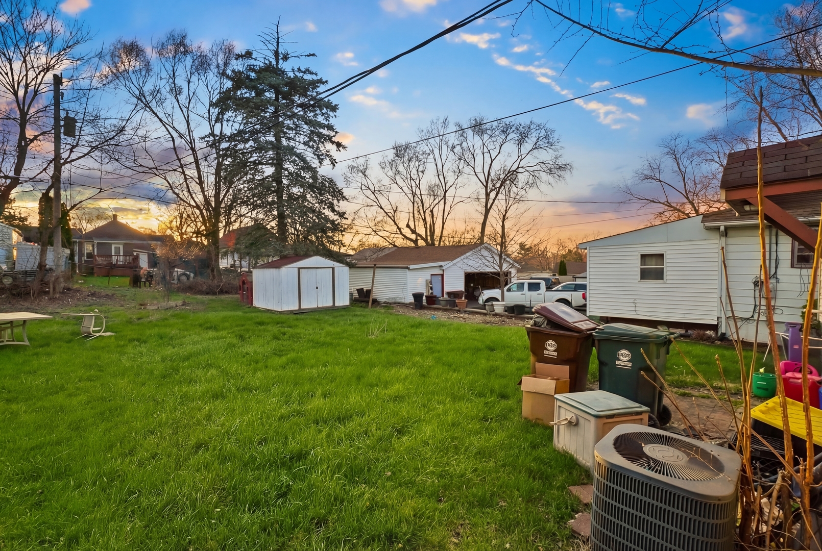 main property photo 13