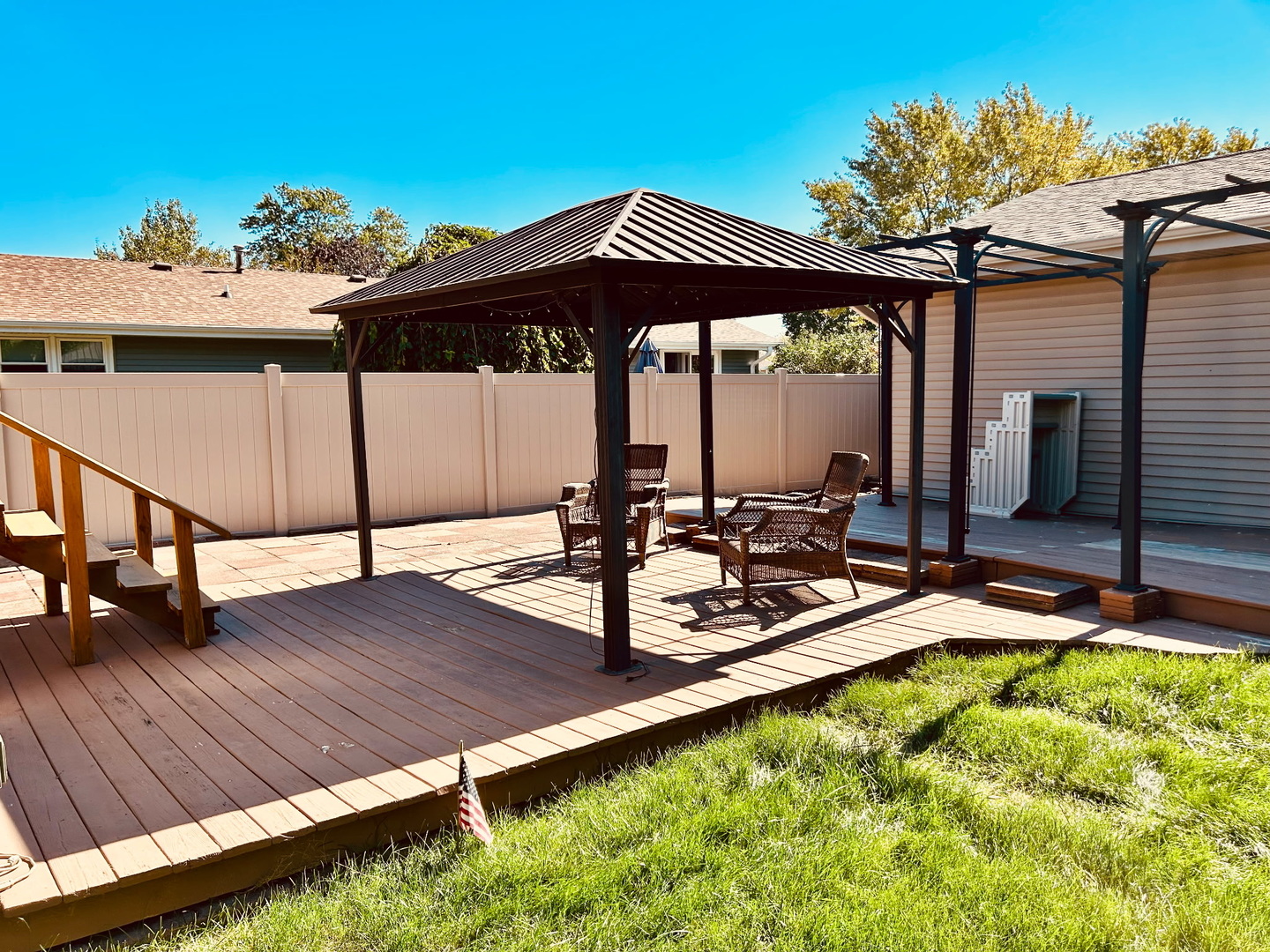 main property photo 58