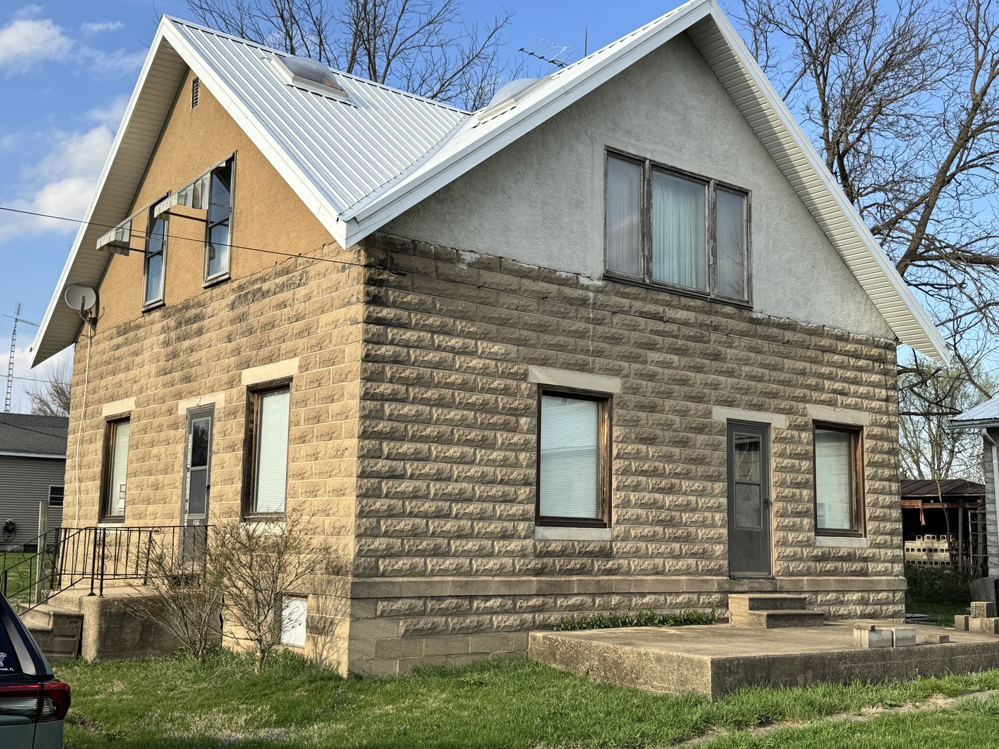main property photo 2