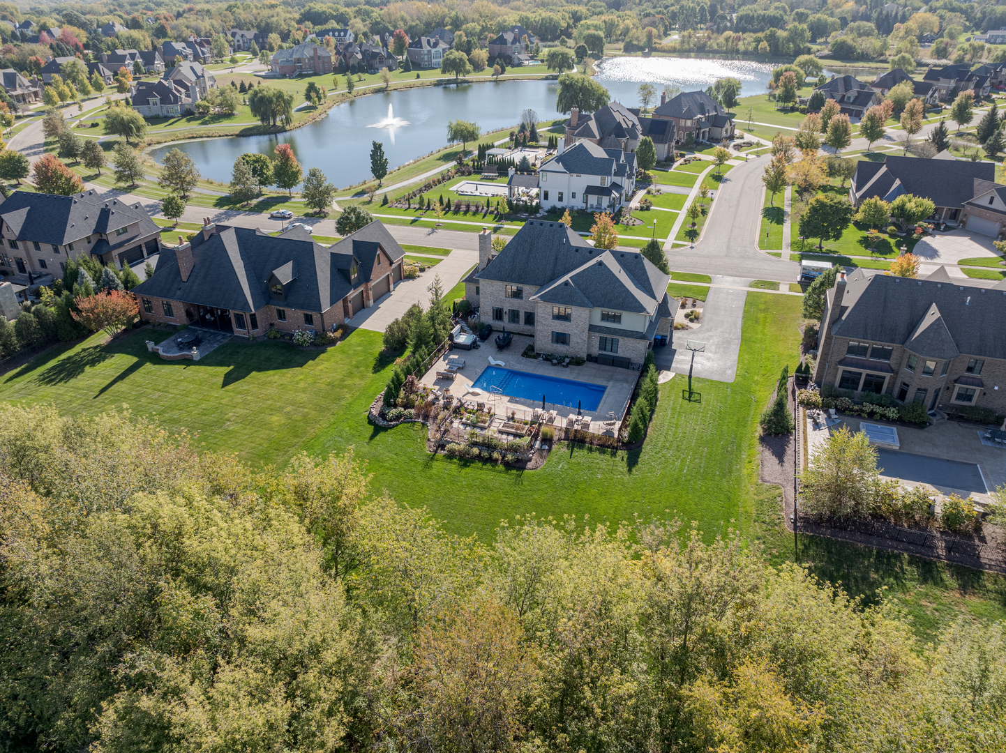 main property photo 14