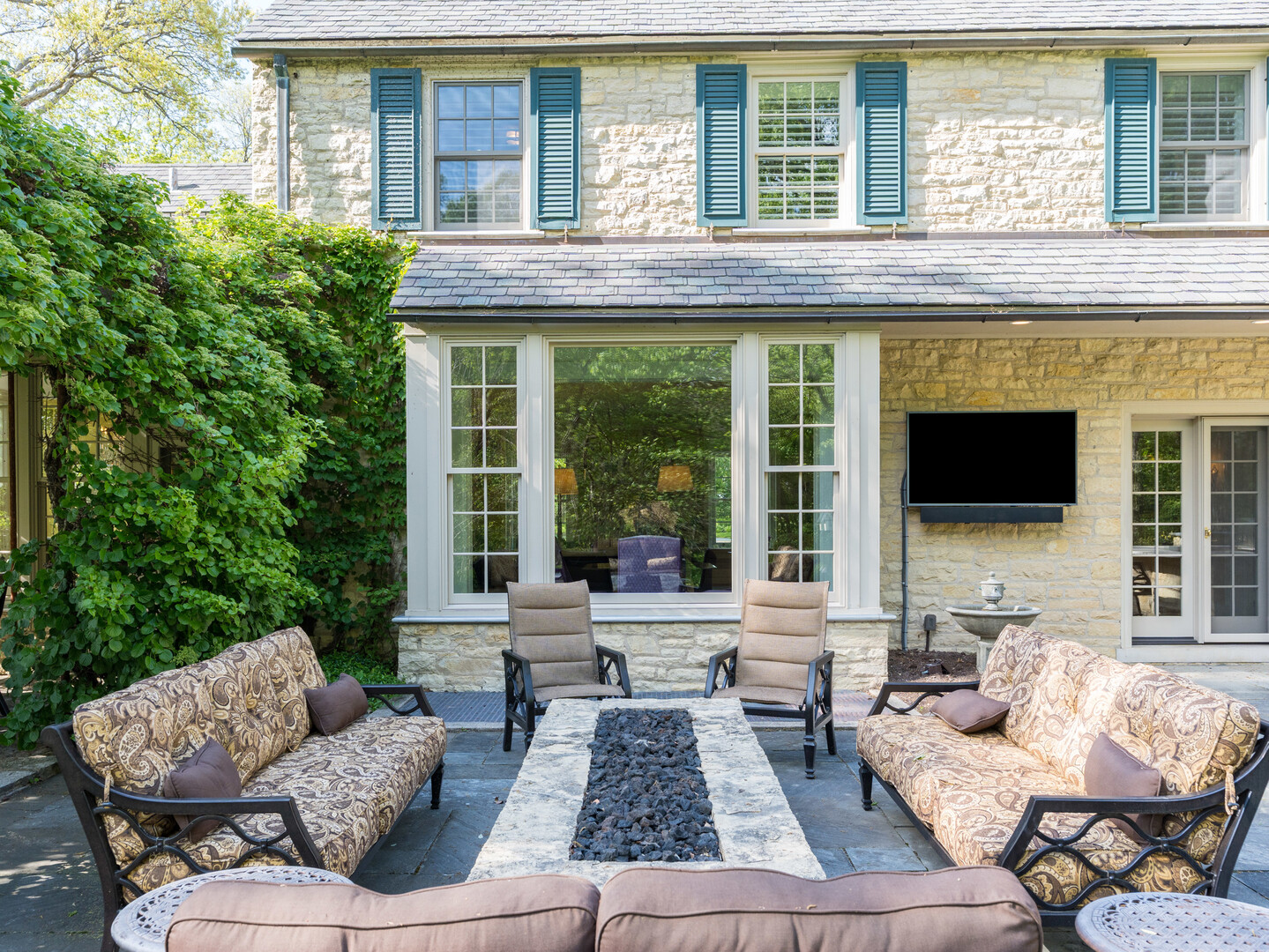 main property photo 68