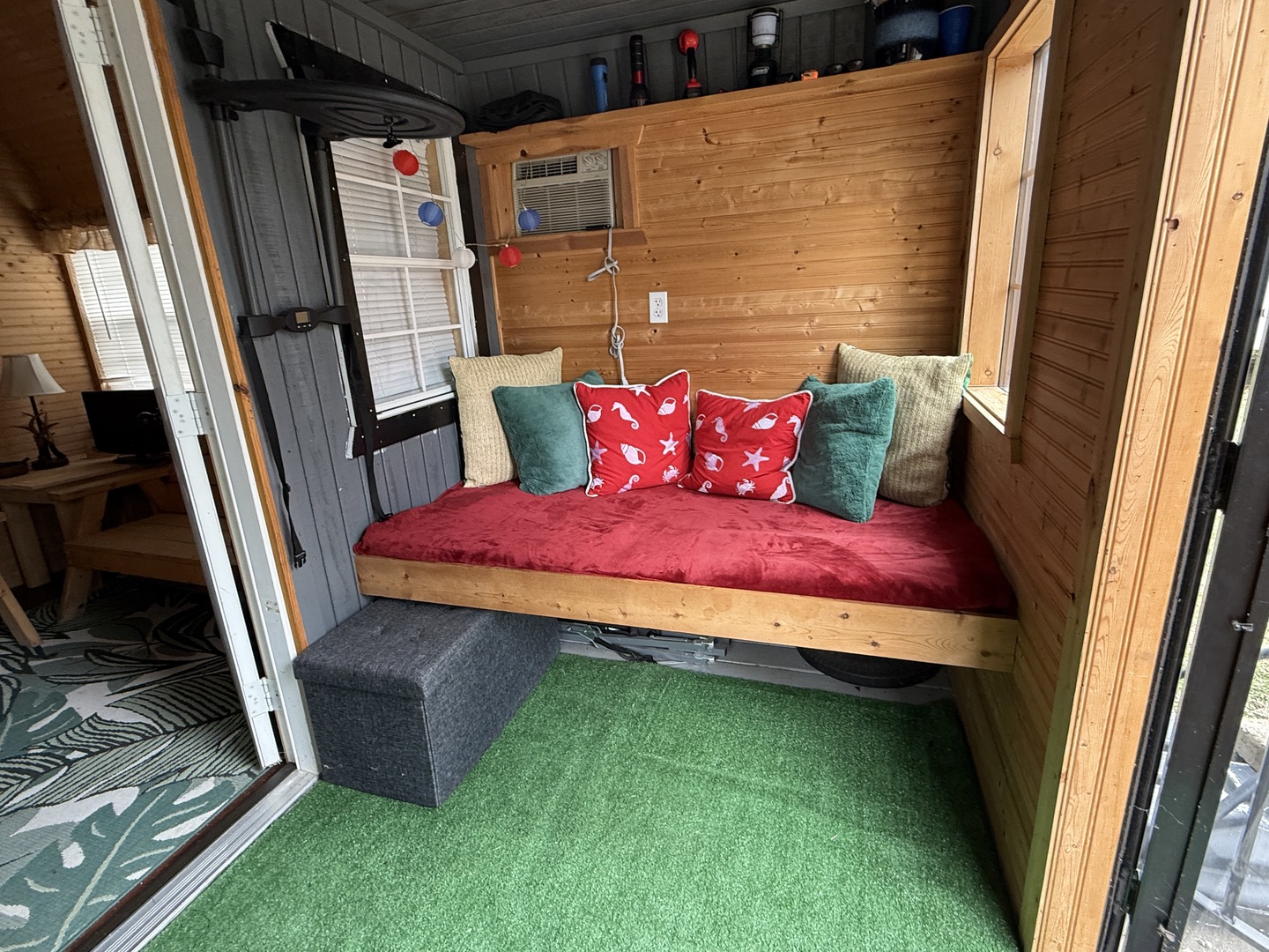 main property photo 32