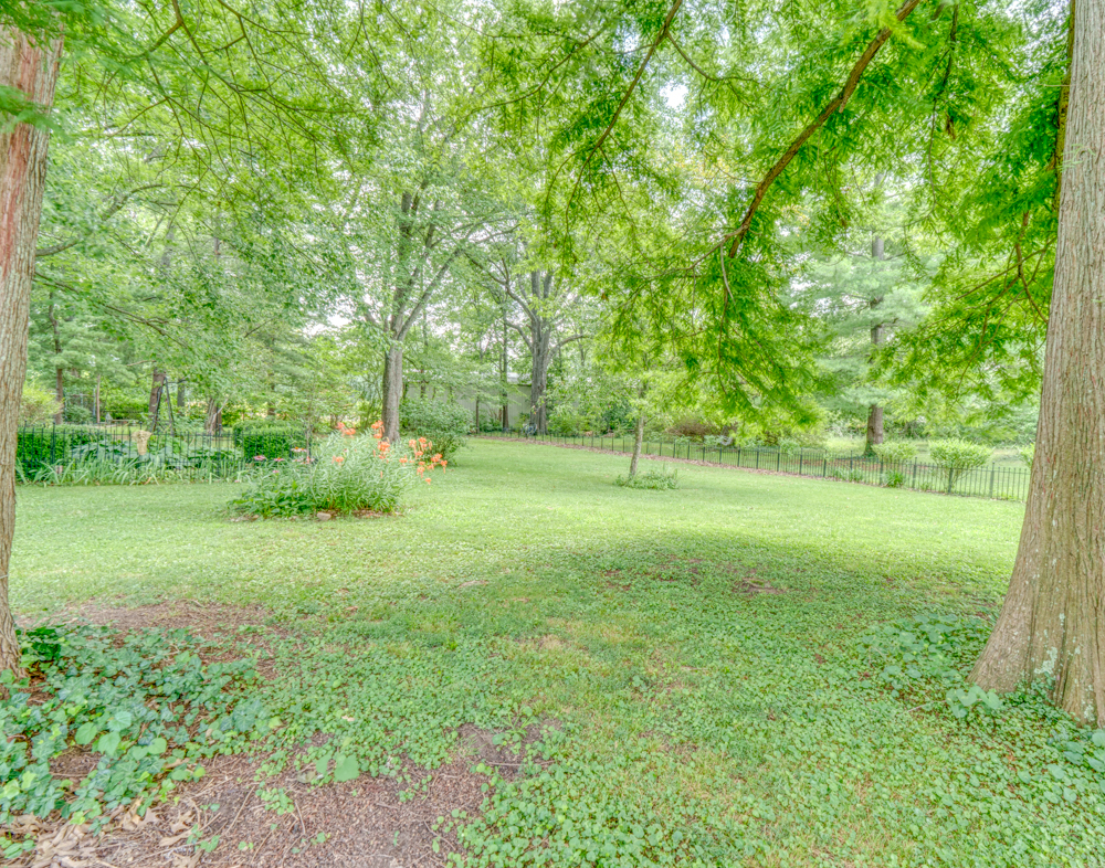 main property photo 78