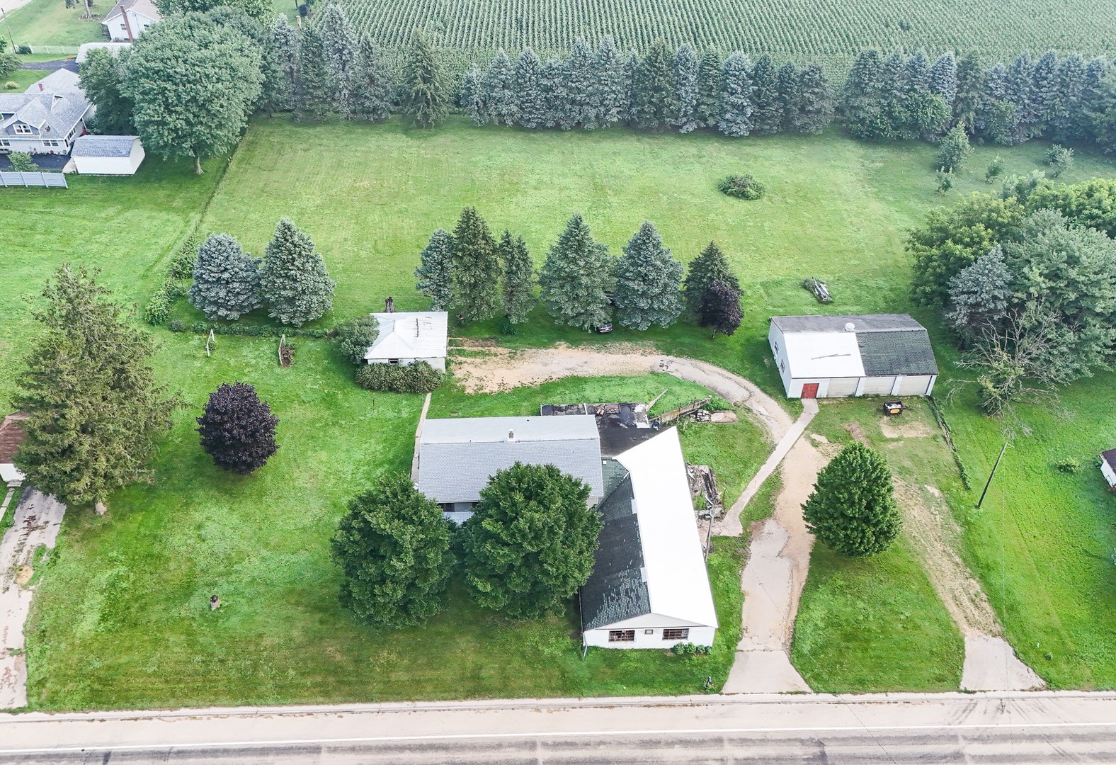 main property photo 2