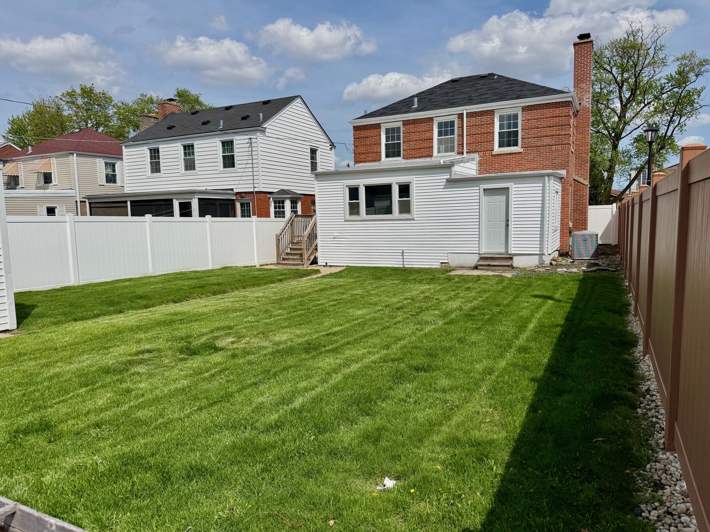 main property photo 22
