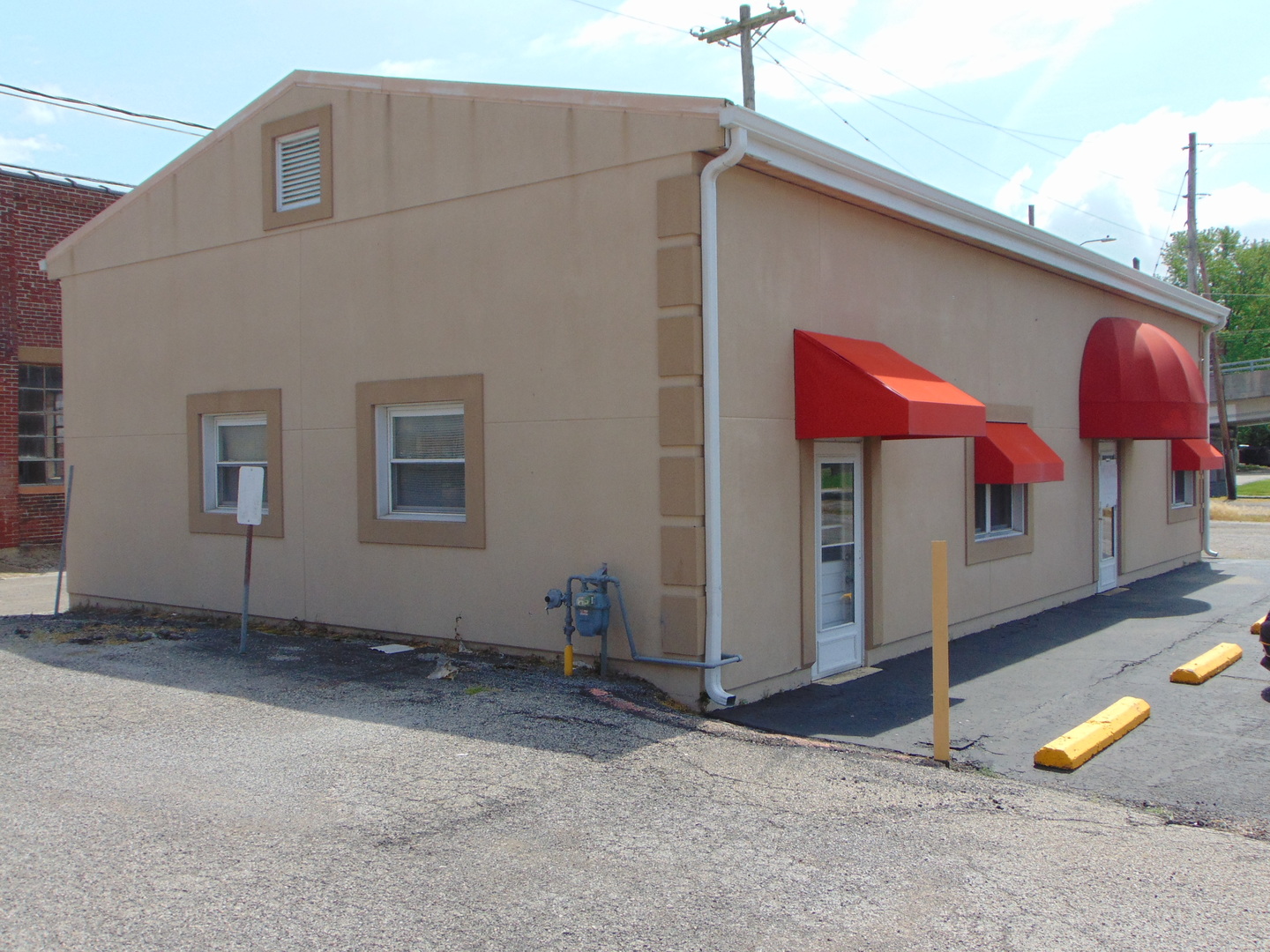 main property photo 4