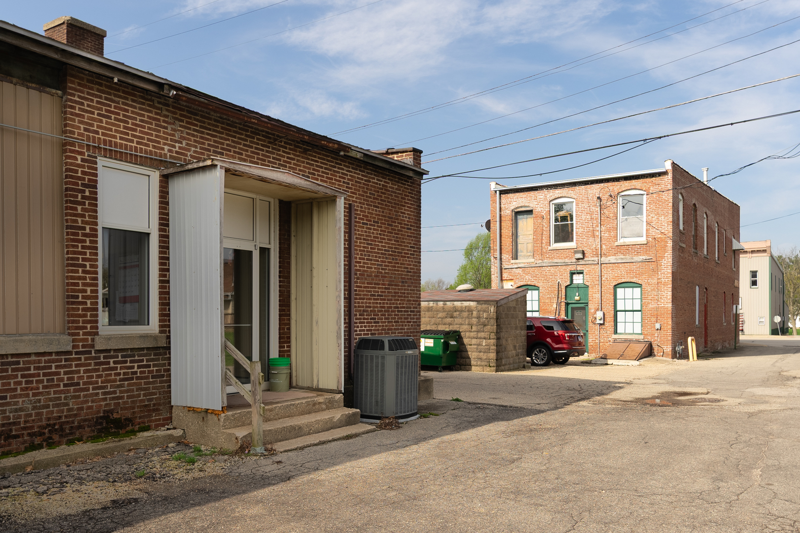 main property photo 16