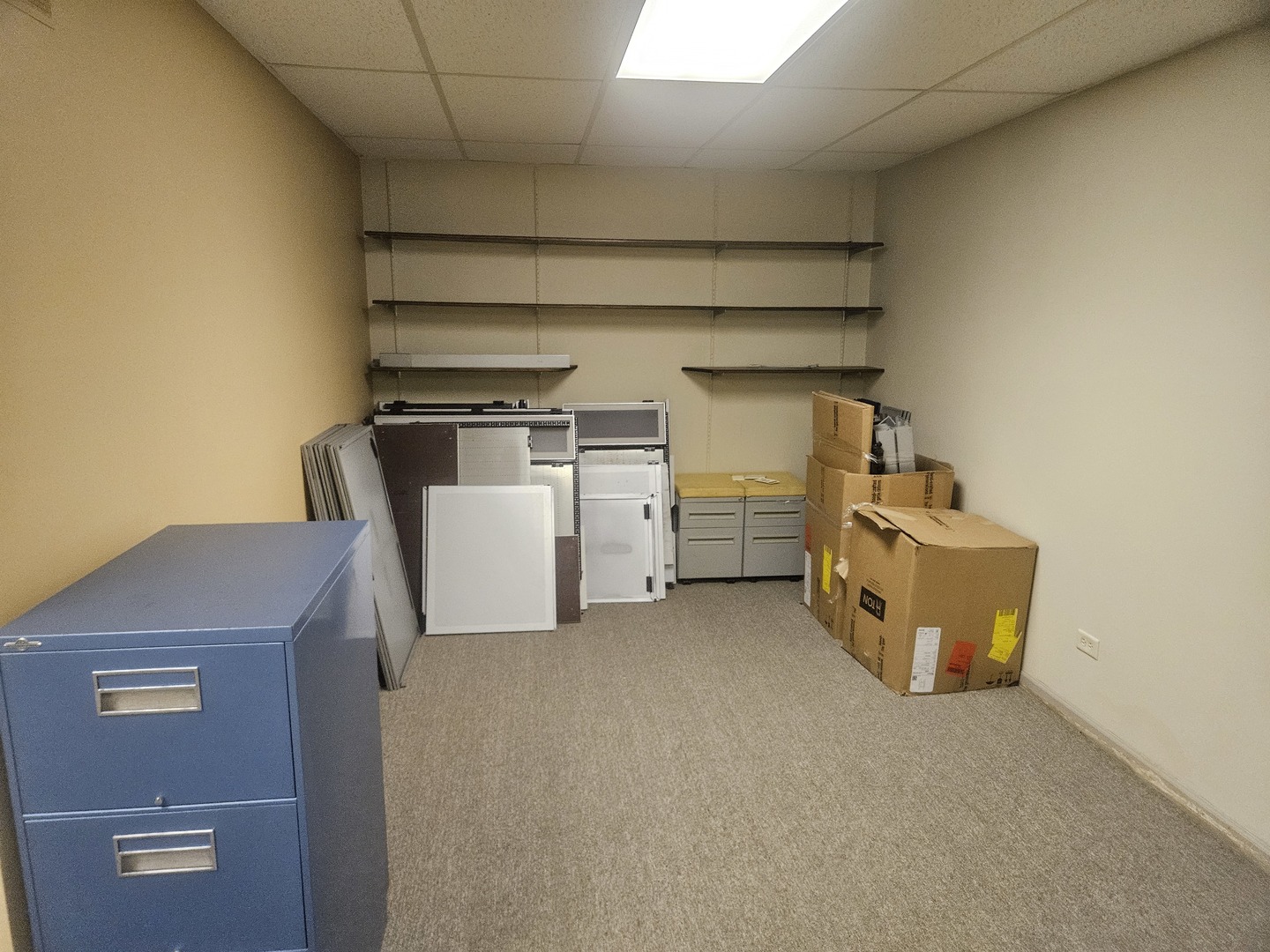 main property photo 7